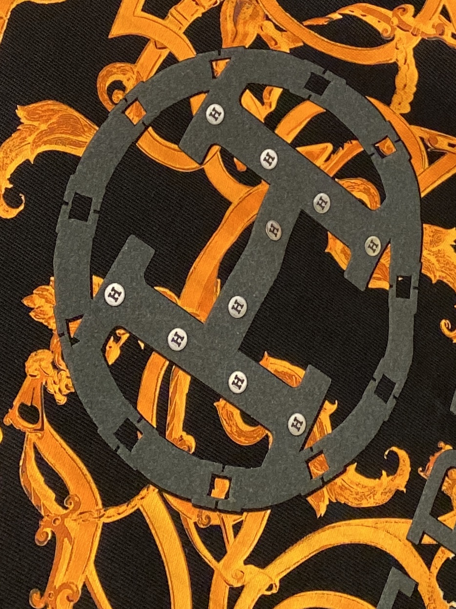 爱马仕、2025新品短袖T恤，帅气时尚，胸前顶级印胶图案字母logo，简约百搭款。面料棉 不仅挺括，保持