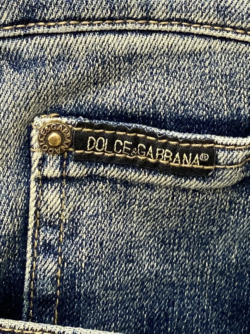 DG、2025最新品，专柜同步有售，原单狠货，水洗休闲牛仔裤，进口原版水洗弹力面料，舒适有弹性，原版五金