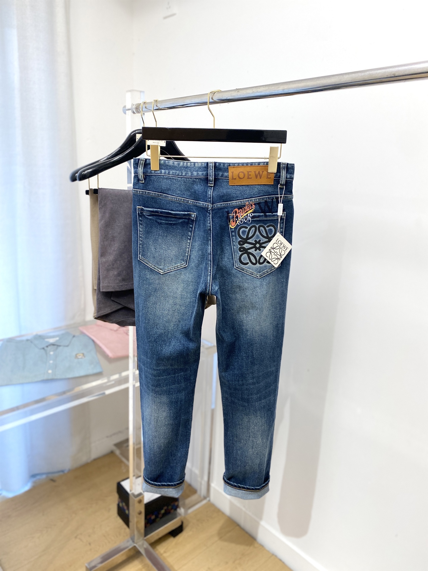 罗意威、2025最新品，专柜同步有售，原单狠货，水洗休闲牛仔裤，进口原版水洗弹力面料，舒适有弹性，原版五