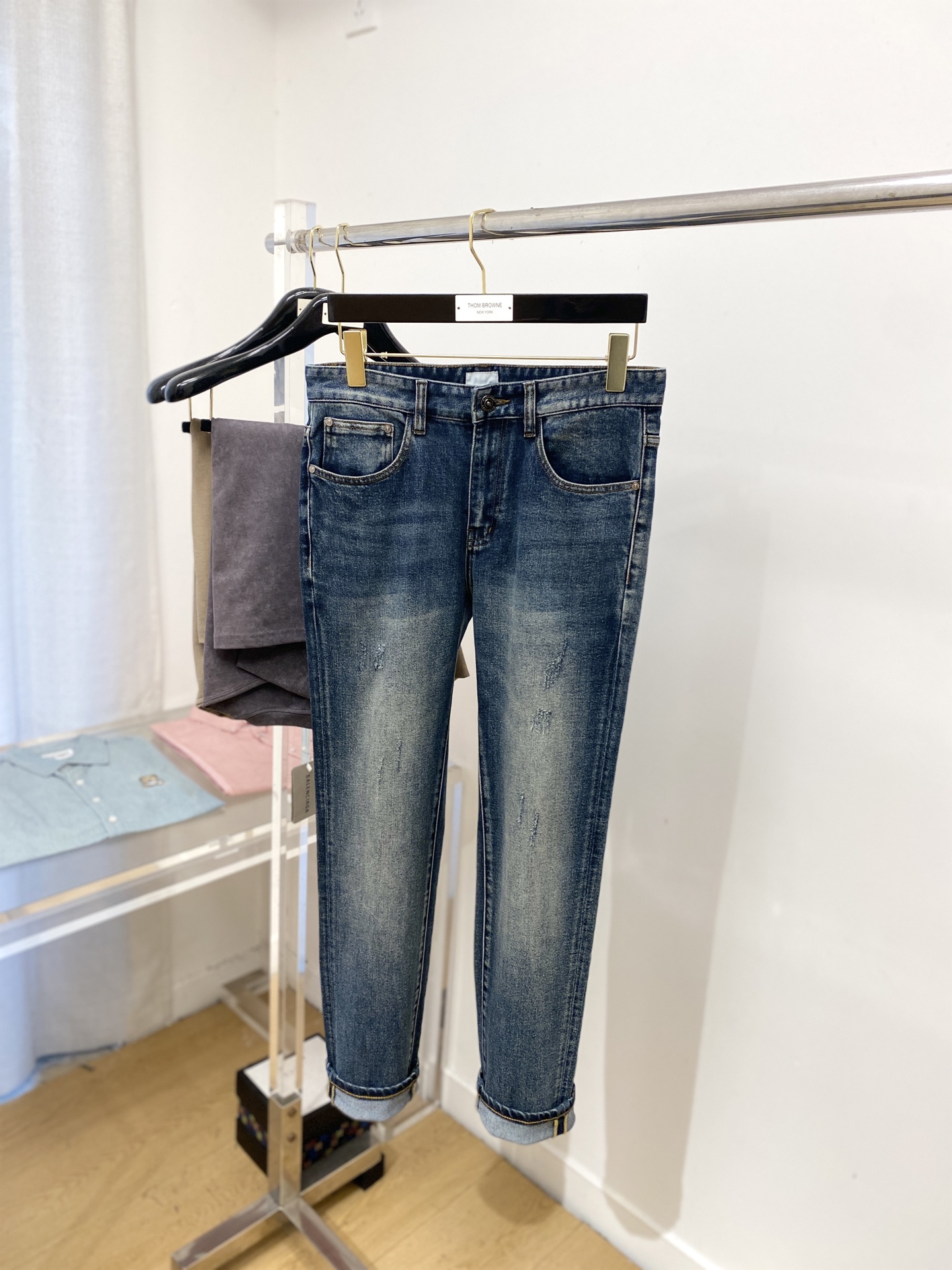 巴宝莉、2025最新品，专柜同步有售，原单狠货，水洗休闲牛仔裤，进口原版水洗弹力面料，舒适有弹性，原版五