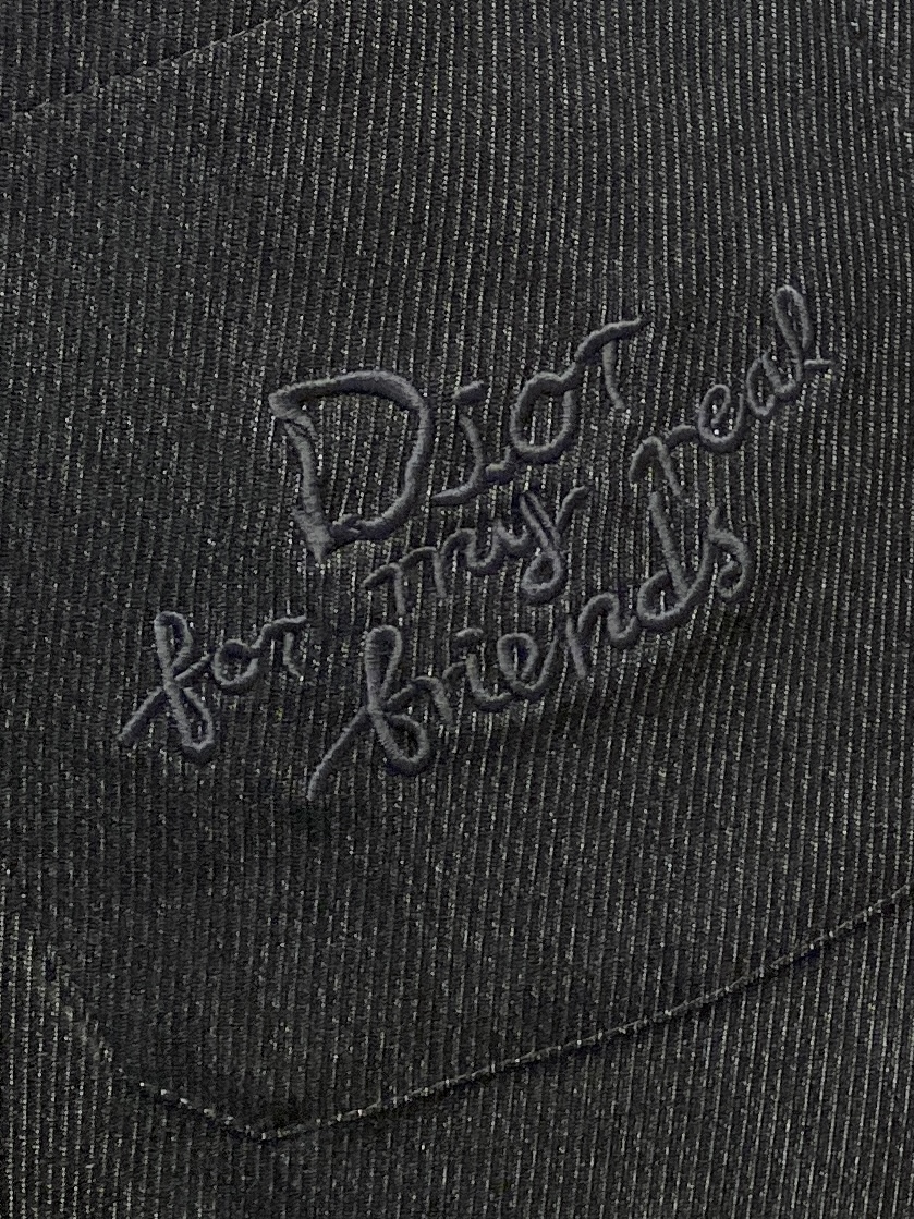 迪奥、2025新品夹克外套，时尚帅气，简约百搭款，胸前精致刺绣字母logo，定制原版面料，不仅挺括，保持