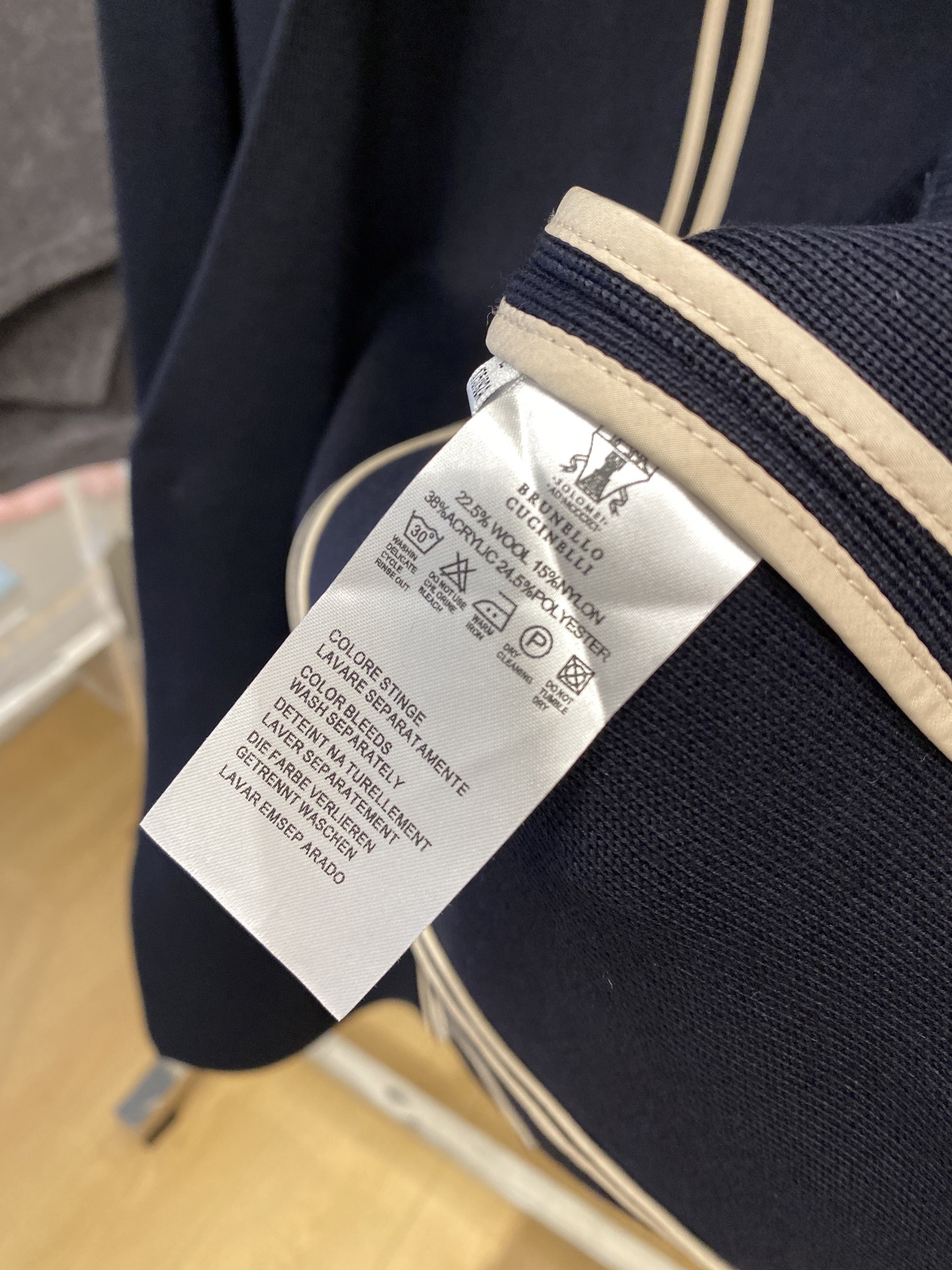 Brunello Cucinelli、2025新品西装外套，时尚帅气，简约百搭款，定制原版面料，不仅挺括