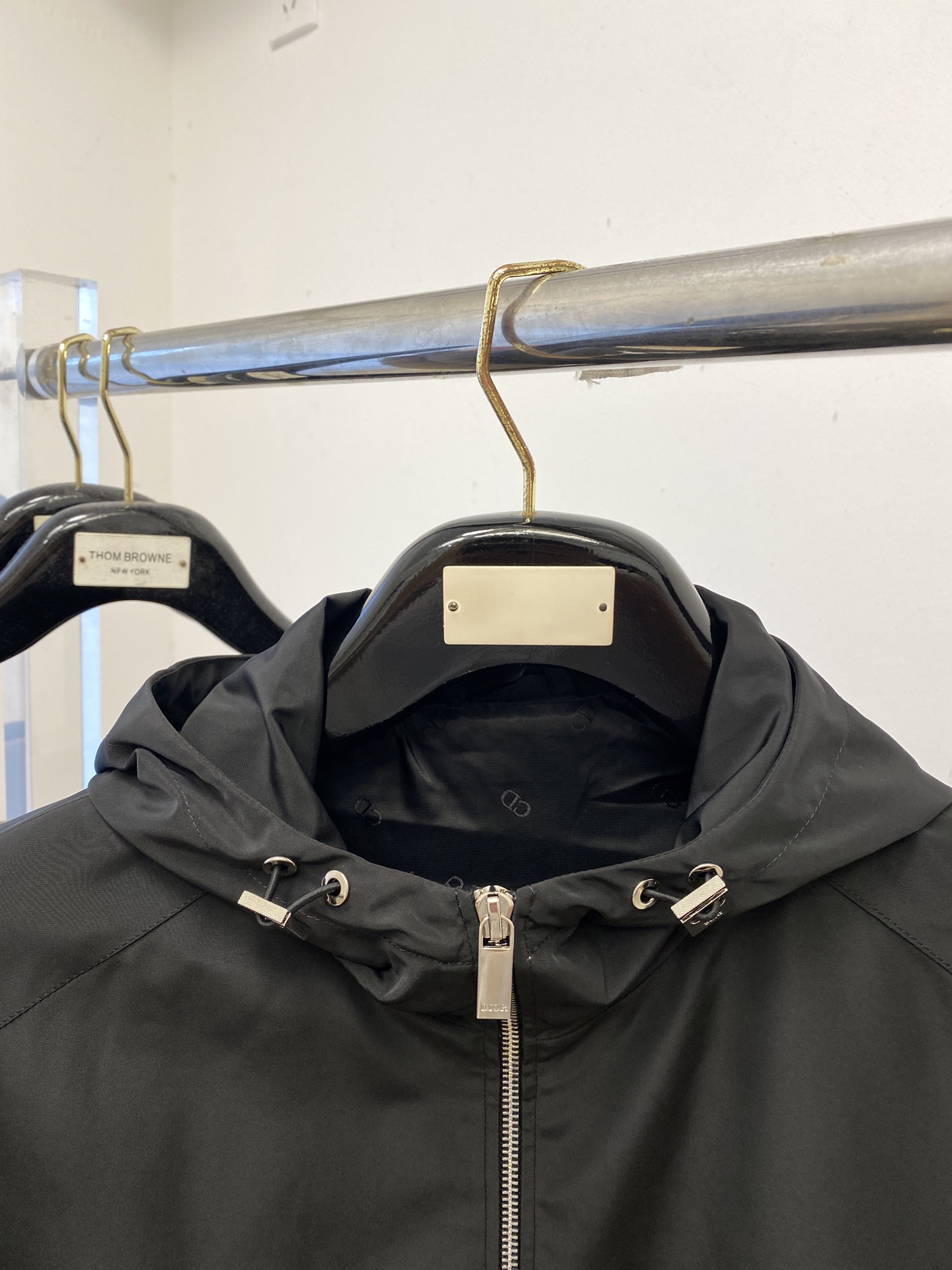 ￼ 迪奥、2025新品夹克外套，时尚帅气，简约百搭款，胸前顶级印花字母logo，定制原版面料，不仅挺括，