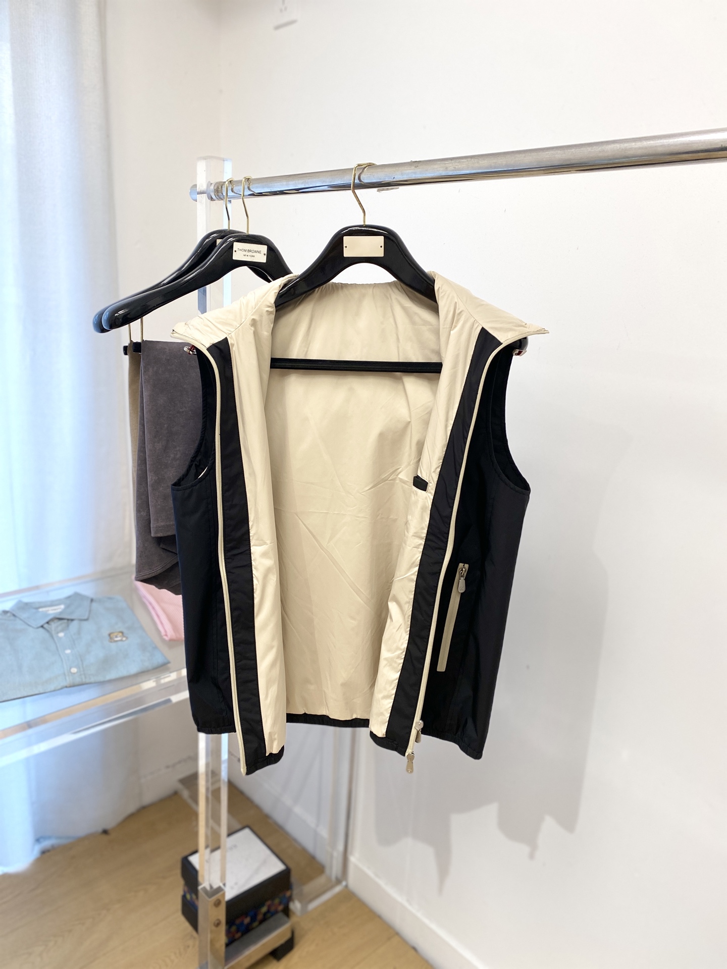 ￼ Brunello Cucinelli、2025新品夹克马甲外套，时尚帅气，简约百搭款，胸前精致刺绣图