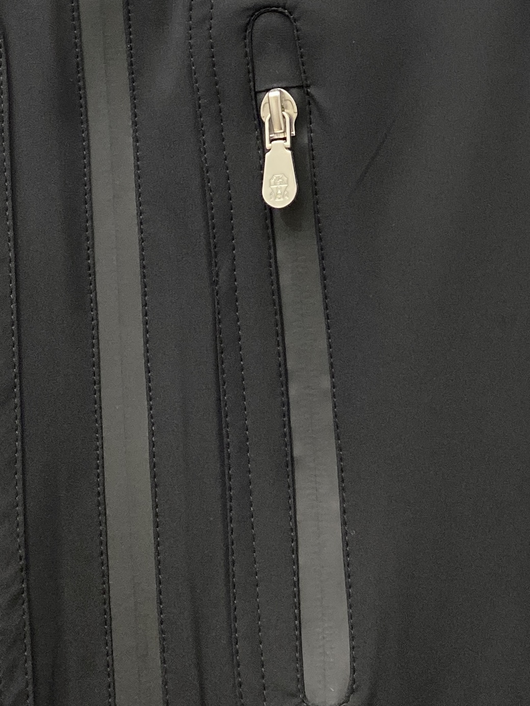 Brunello Cucinelli、2025新品夹克外套，时尚帅气，原版五金辅料logo，简约百搭款，