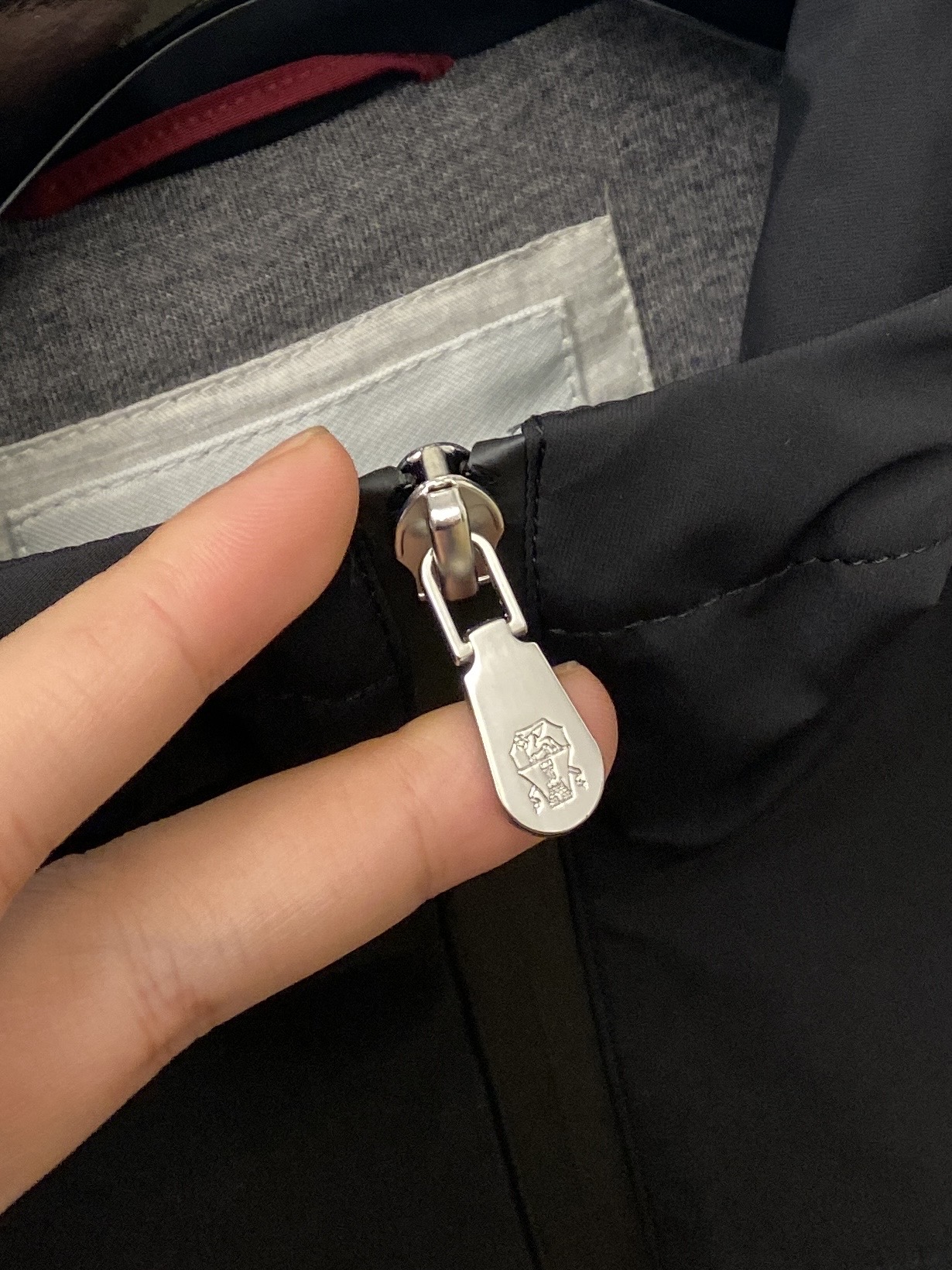 Brunello Cucinelli、2025新品夹克外套，时尚帅气，原版五金辅料logo，简约百搭款，