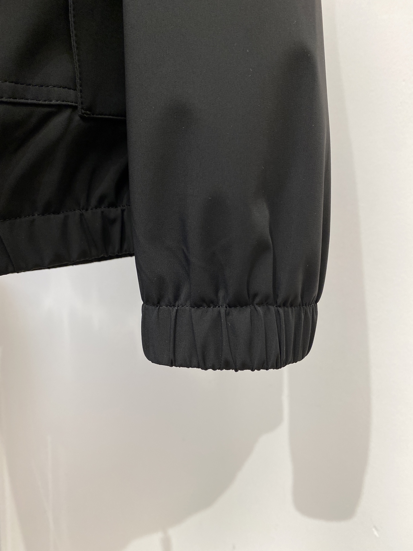 Brunello Cucinelli、2025新品夹克外套，时尚帅气，原版五金辅料logo，简约百搭款，