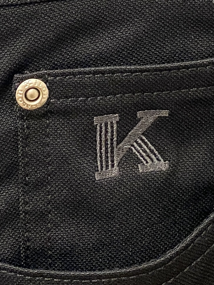 Kiton、2025爆款休闲布裤 高弹显瘦必爆简约百搭爆款，做工精细，每一针都看得到用心，超多明星网红最