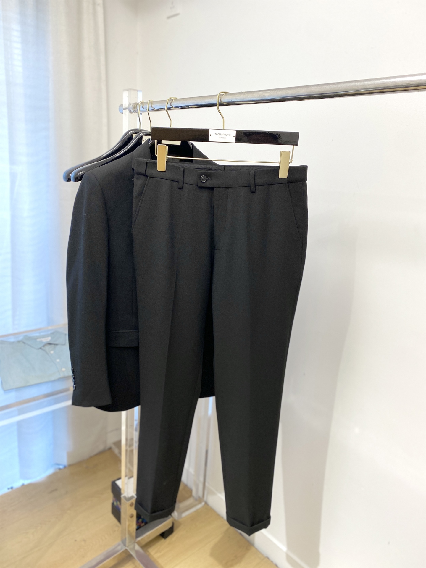 DG、2025最新品，时尚休闲套装西装，顶级原版面料打造，穿着舒适，吸湿性透气性都非常良好，色牢度超高！