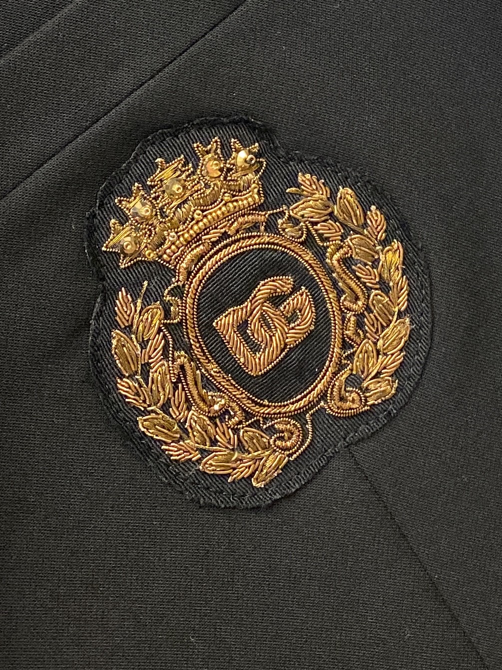 DG、2025最新品，时尚休闲套装西装，顶级原版面料打造，穿着舒适，吸湿性透气性都非常良好，色牢度超高！