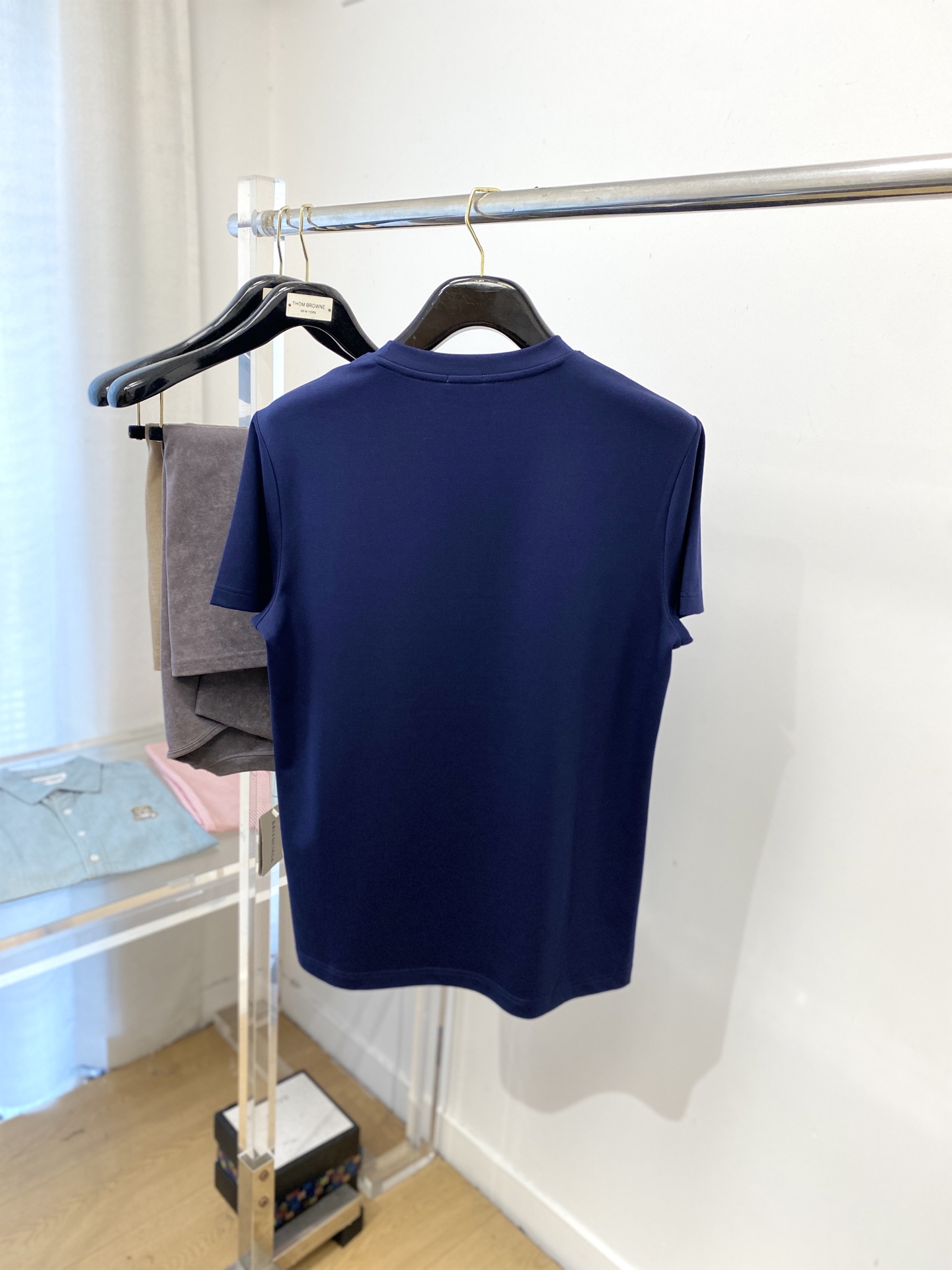 巴宝莉、2025最新款短袖T恤，帅气时尚，胸口顶级直喷工艺字母图案logo，简约百搭款。面料棉 不仅挺括