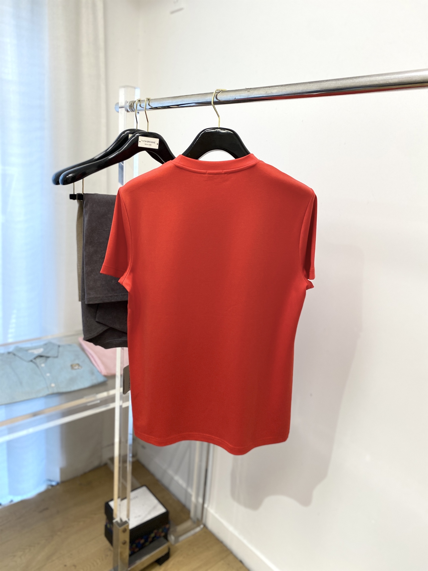 巴宝莉、2025最新款短袖T恤，帅气时尚，胸口顶级直喷工艺字母图案logo，简约百搭款。面料棉 不仅挺括