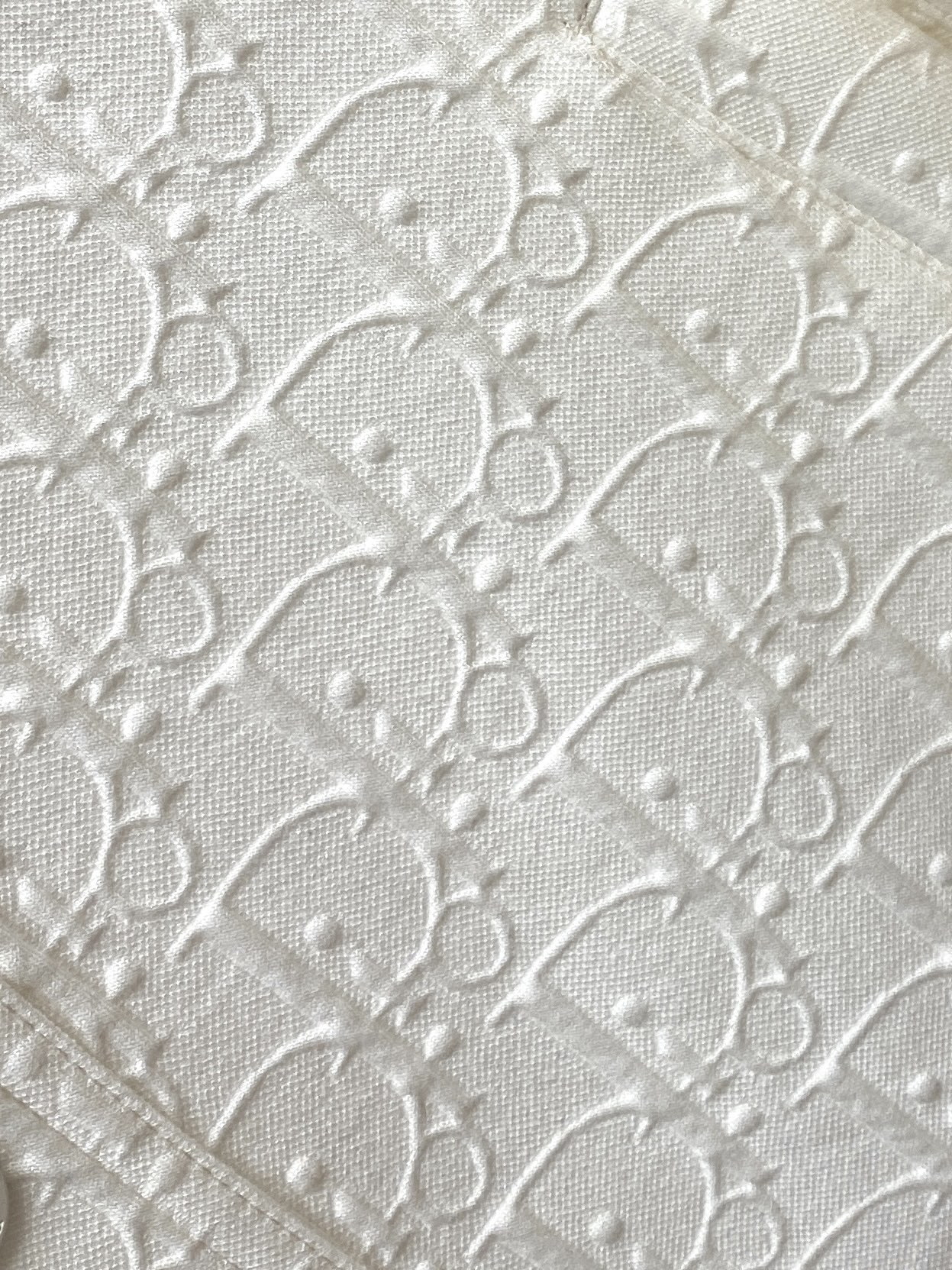 迪奥、2025新品夹克外套，时尚帅气，原版五金辅料logo，简约百搭款，定制原版面料，不仅挺括，保持潮流