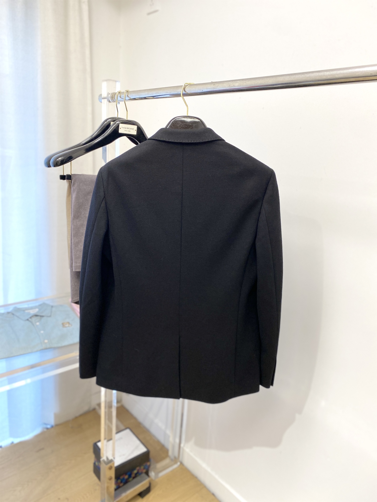 Kiton、2025新品西装外套，时尚帅气，简约百搭款，定制原版面料，不仅挺括，保持潮流的廓形，又穿着舒