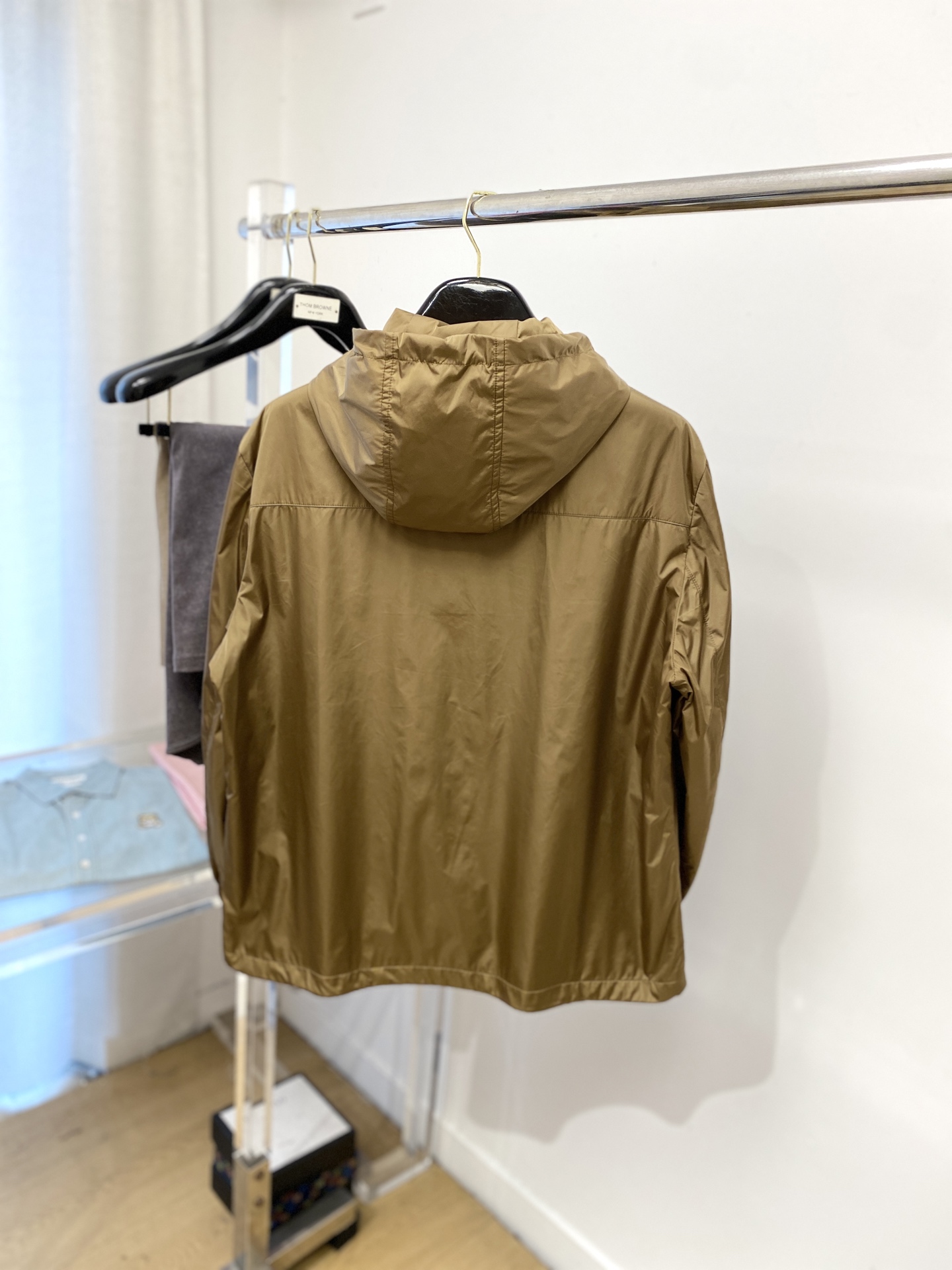 巴宝莉、2025新品夹克外套，时尚帅气，胸前刺绣装饰字母logo，简约百搭款，定制原版面料，不仅挺括，保