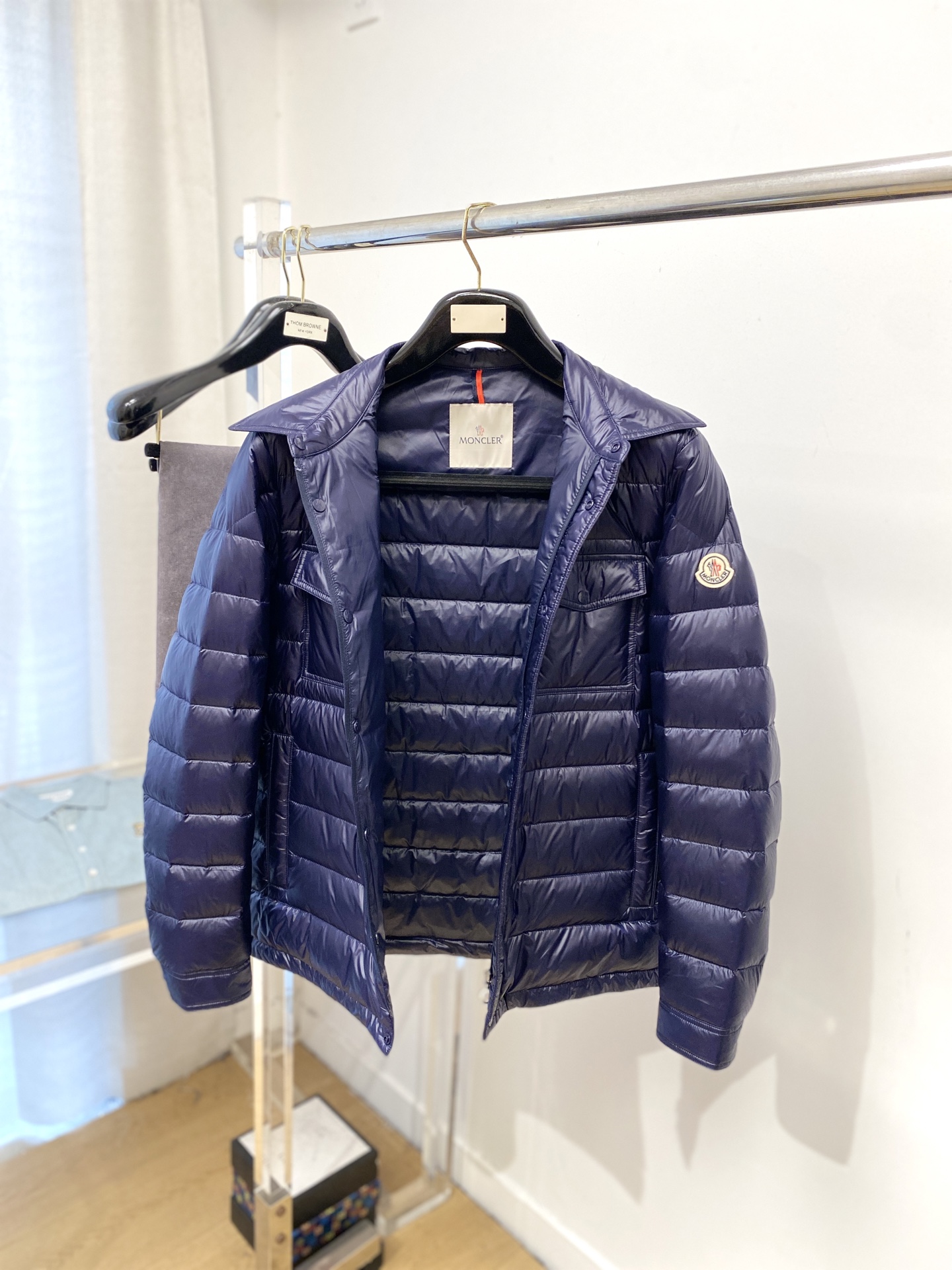 蒙口、2025最新款男士轻薄羽绒夹克外套、面料柔软舒适 ．上身版型超赞 ．拉链．辅料都是客供 、进口面料