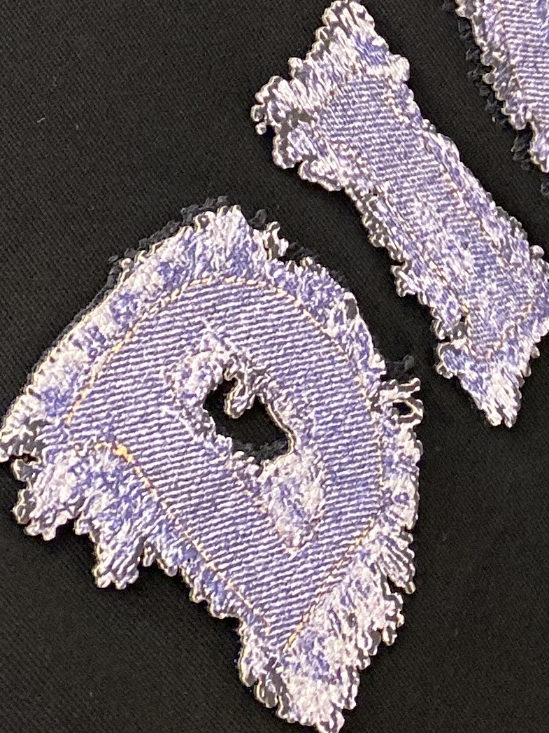 迪奥、2025新品短袖T恤，帅气时尚，胸前精致刺绣字母logo，简约百搭款。面料棉 不仅挺括，保持潮流的