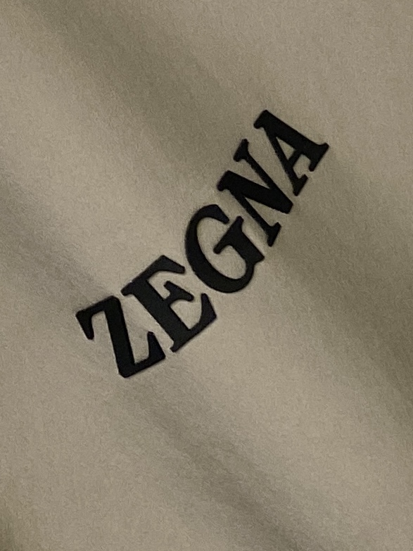 杰尼亚、2025新品夹克外套，时尚帅气，简约百搭款，胸前顶级印胶字母logo，定制原版面料，不仅挺括，保