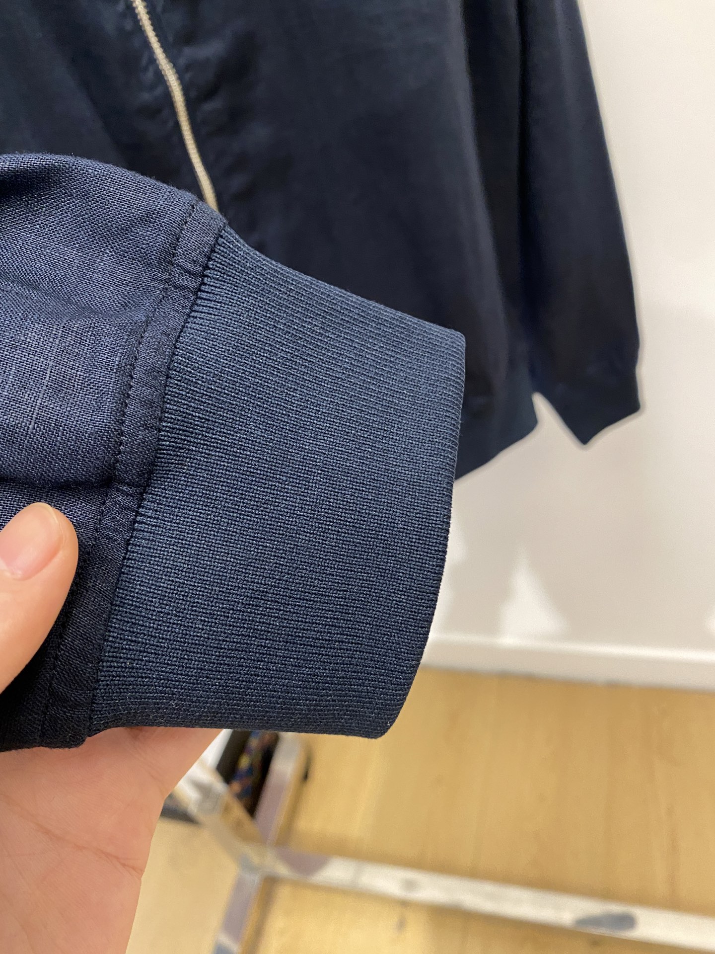 Kiton 时尚潮牌、2025新品夹克外套，时尚帅气，简约百搭款，原版五金辅料logo，定制原版面料，不