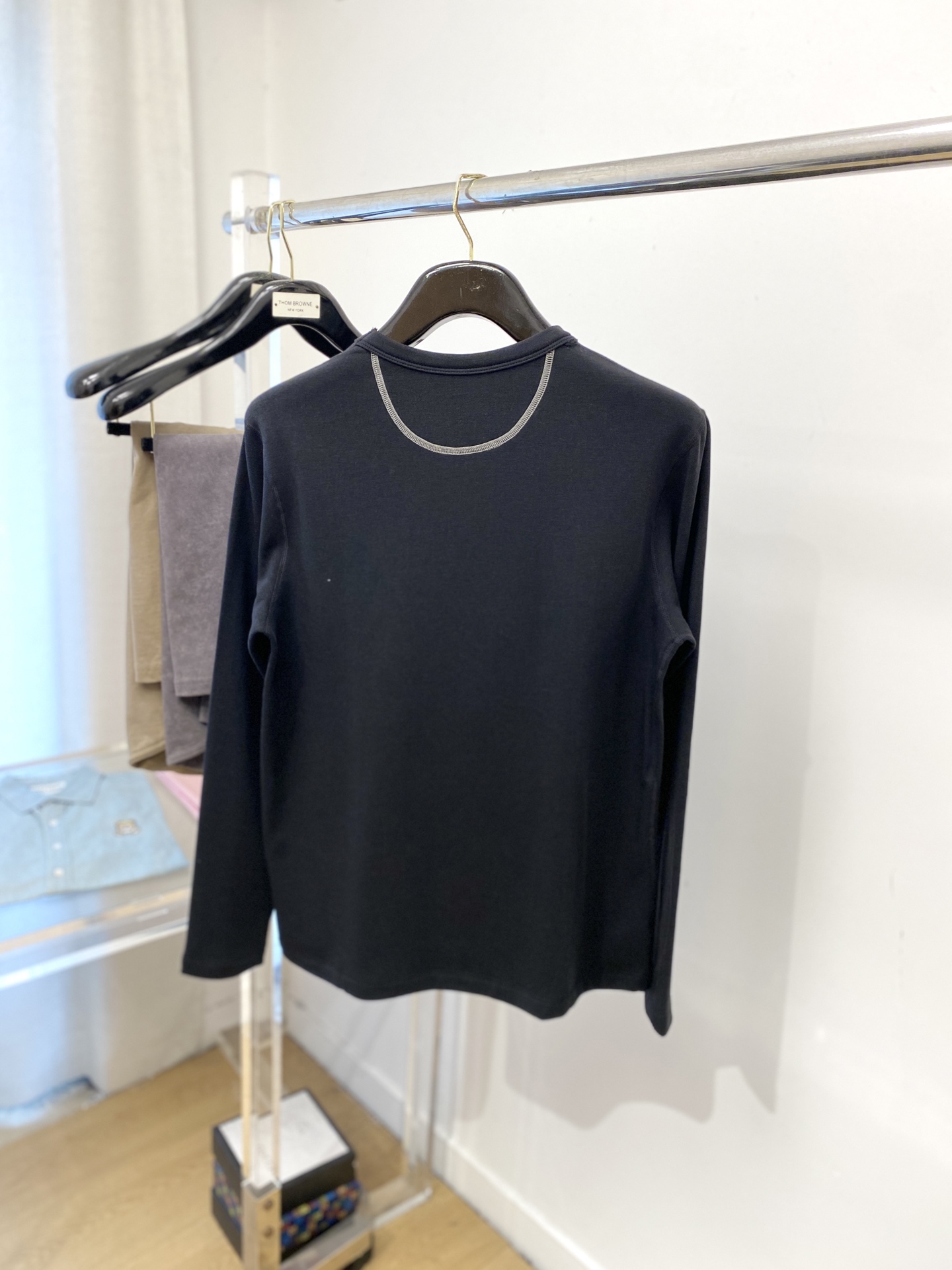 Brunello Cucinelli、2025最新款长袖打底，帅气时尚，简约百搭款。面料棉 不仅挺括，保