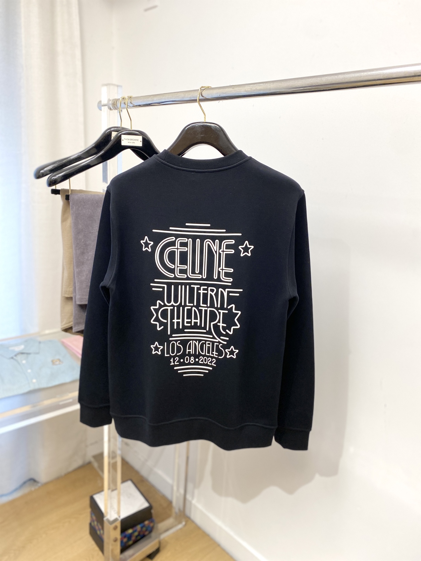 Celine 赛琳、2025新品卫衣，帅气时尚，胸前顶级印花字母logo，简约百搭款。面料棉 不仅挺括，