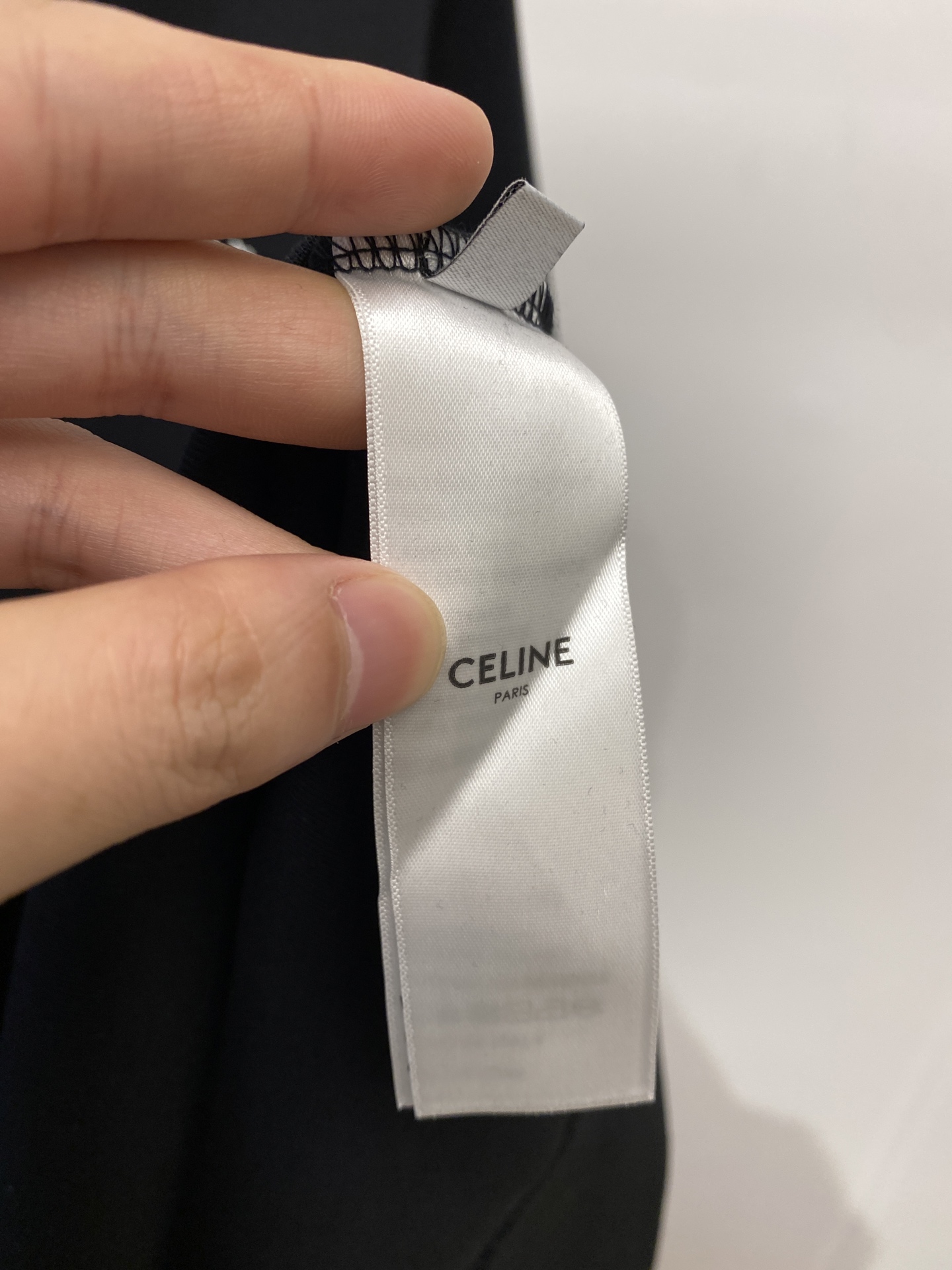 Celine 赛琳、2025新品卫衣，帅气时尚，胸前顶级印花字母logo，简约百搭款。面料棉 不仅挺括，