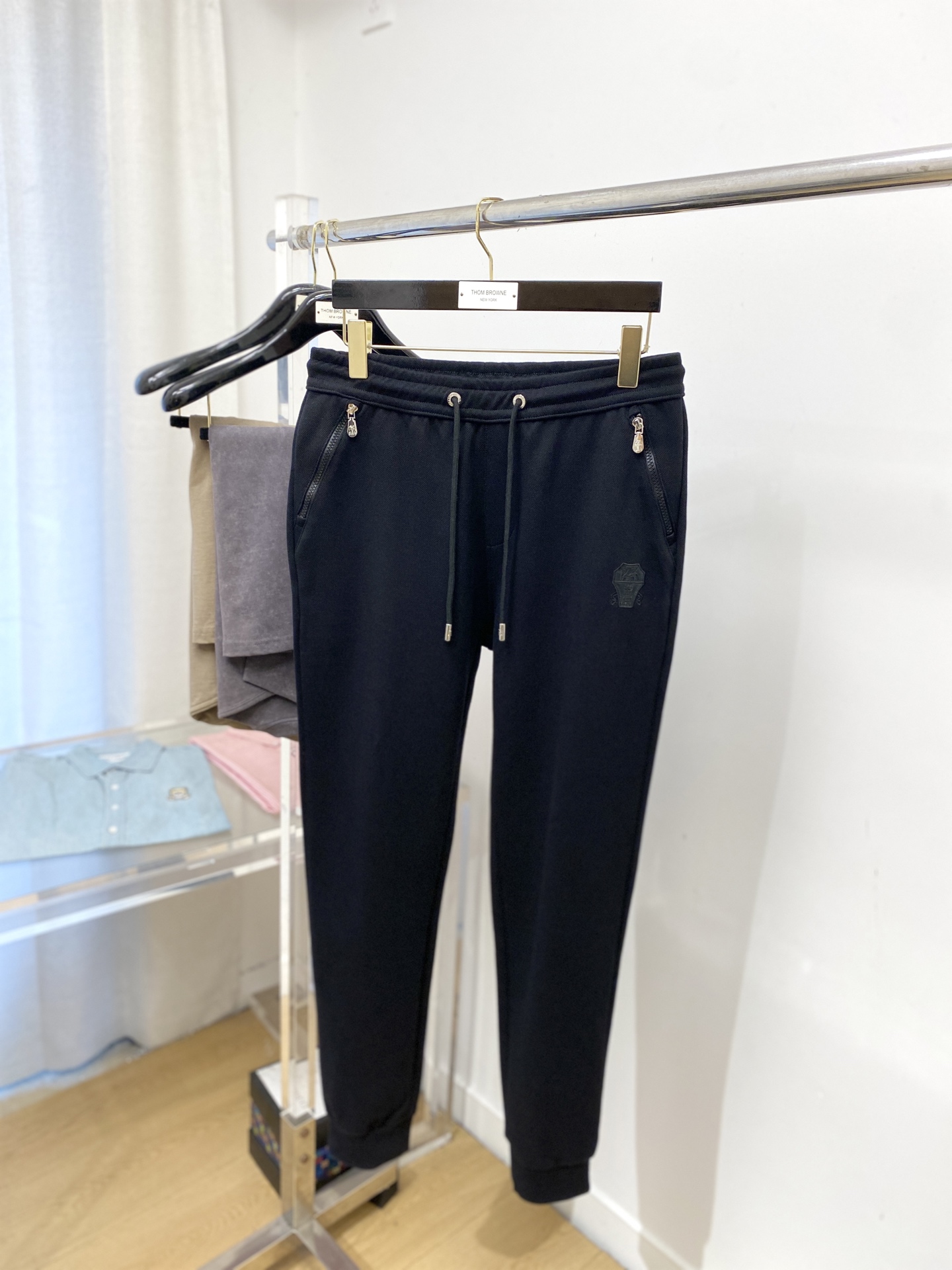 Brunello Cucinelli、 2025爆款休闲裤 高弹显瘦必爆简约百搭爆款，做工精细，每一针都