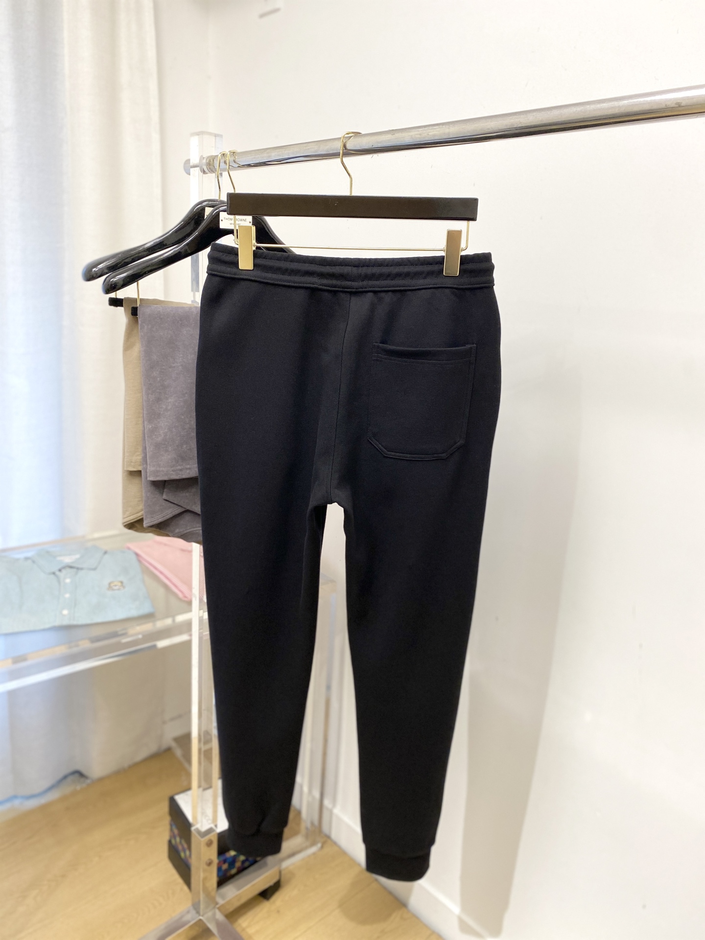 Brunello Cucinelli、 2025爆款休闲裤 高弹显瘦必爆简约百搭爆款，做工精细，每一针都