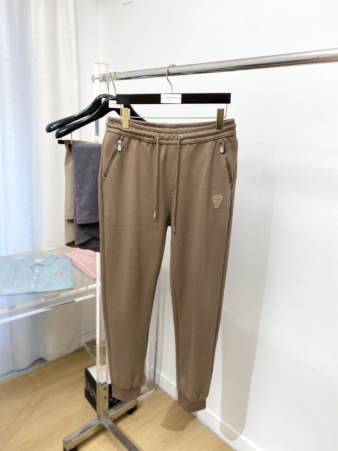 Brunello Cucinelli、 2025爆款休闲裤 高弹显瘦必爆简约百搭爆款，做工精细，每一针都