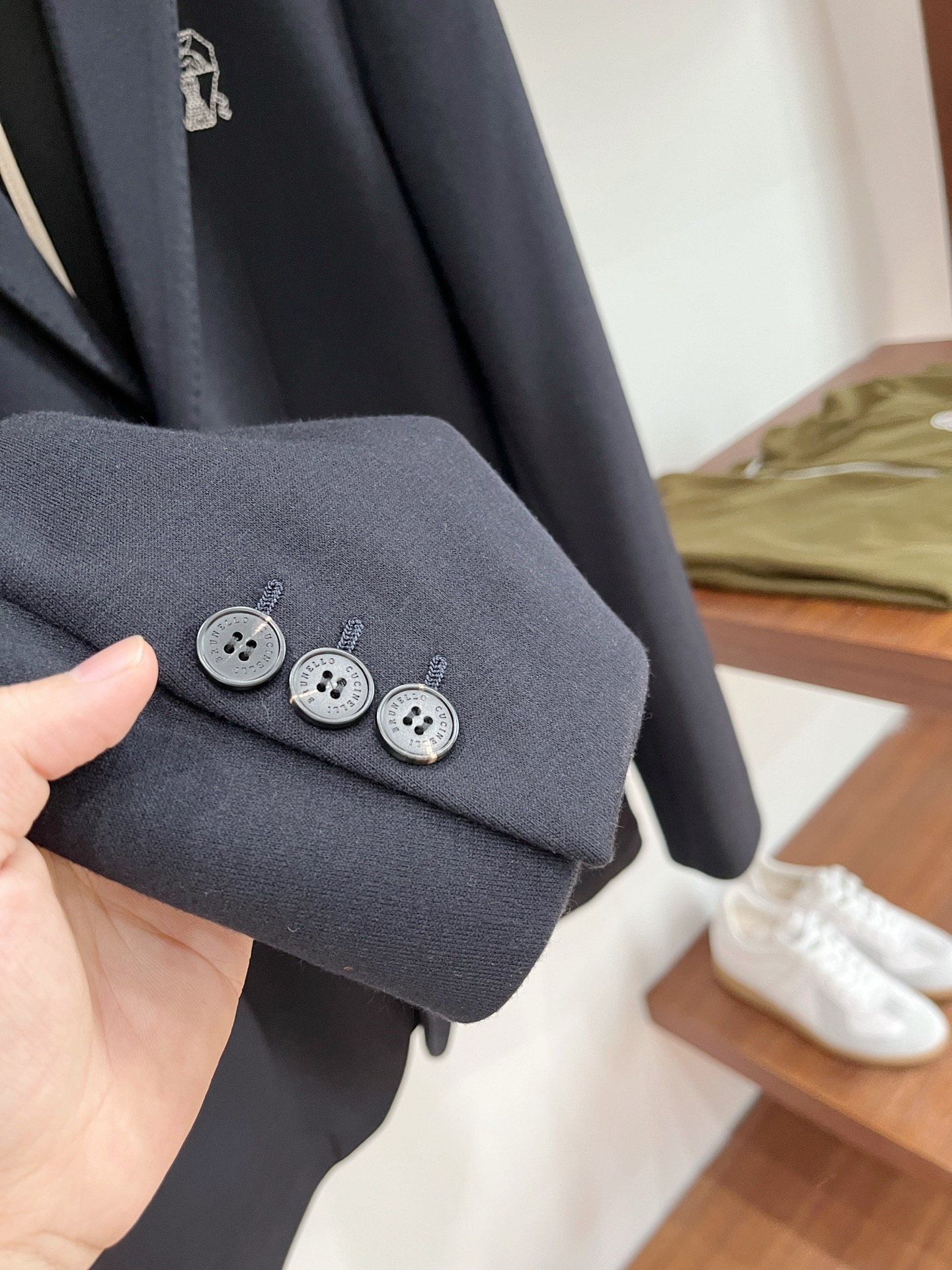 Brunello Cucinelli、2025新品西装外套，时尚帅气，简约百搭款，定制原版面料，不仅挺括