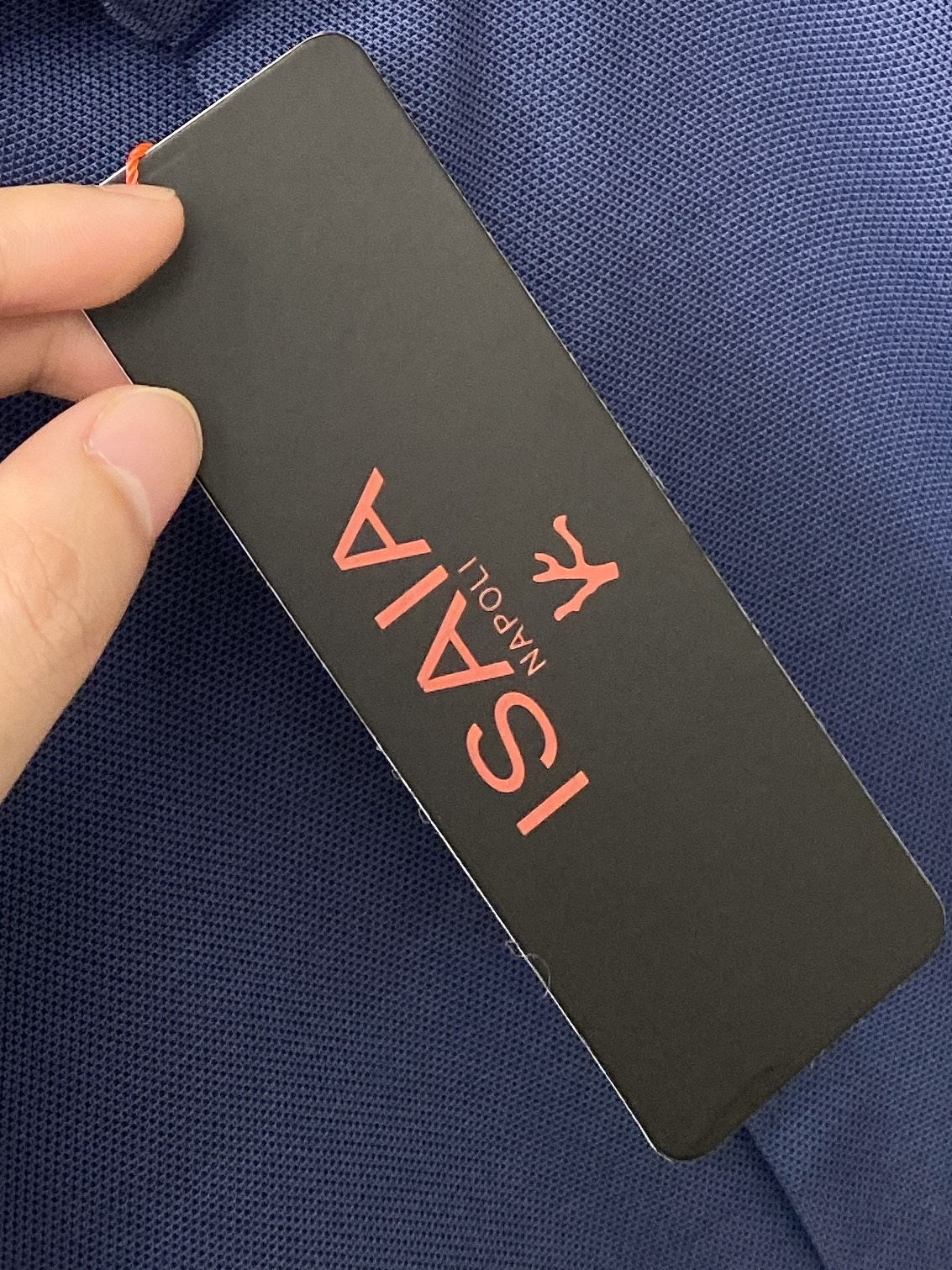 ISAIA、2025新品衬衫，时尚帅气，简约百搭款，定制原版面料，不仅挺括，保持潮流的廓形，又穿着舒适，