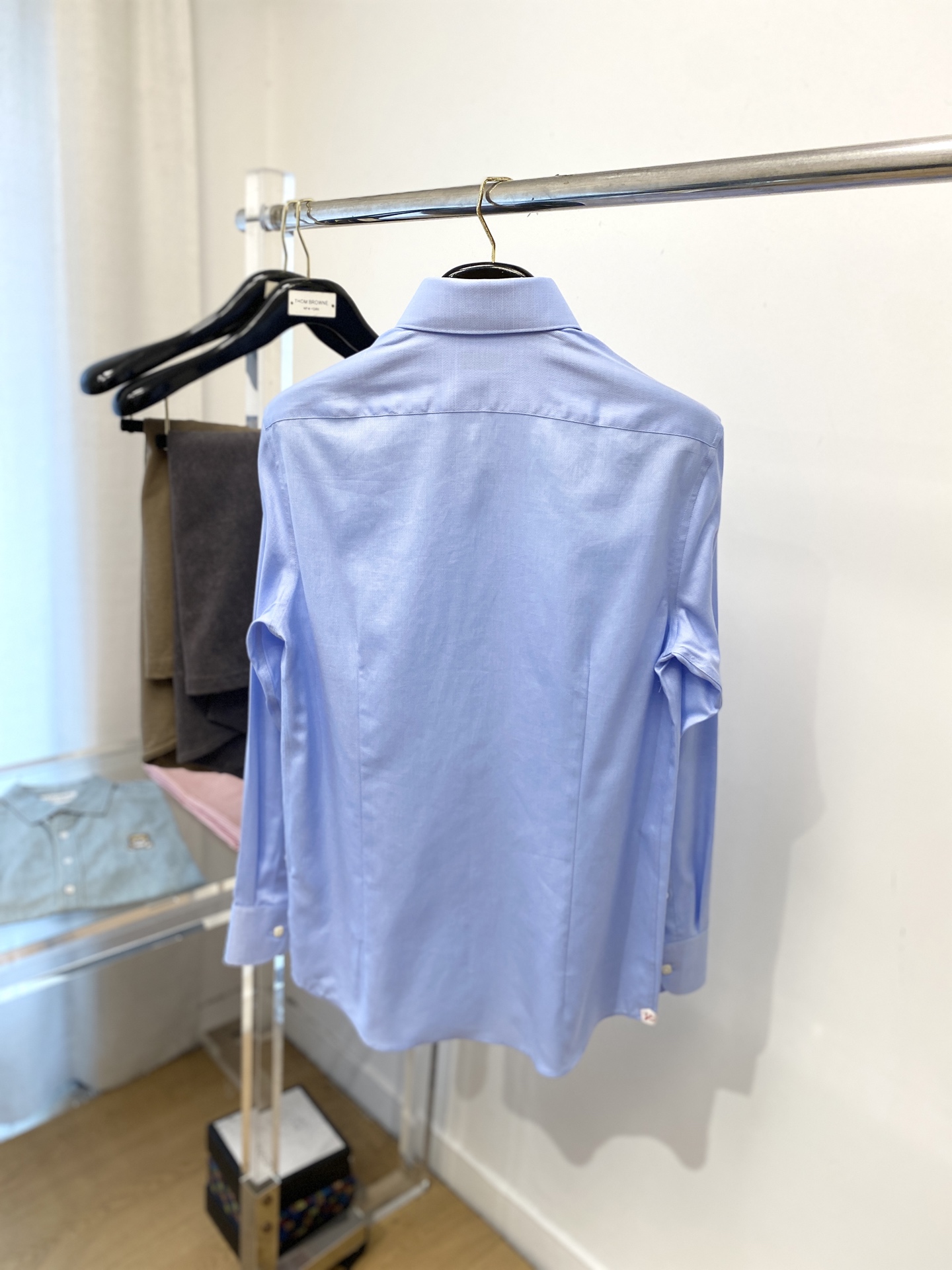 ISAIA、2025新品衬衫，时尚帅气，简约百搭款，定制原版面料，不仅挺括，保持潮流的廓形，又穿着舒适，