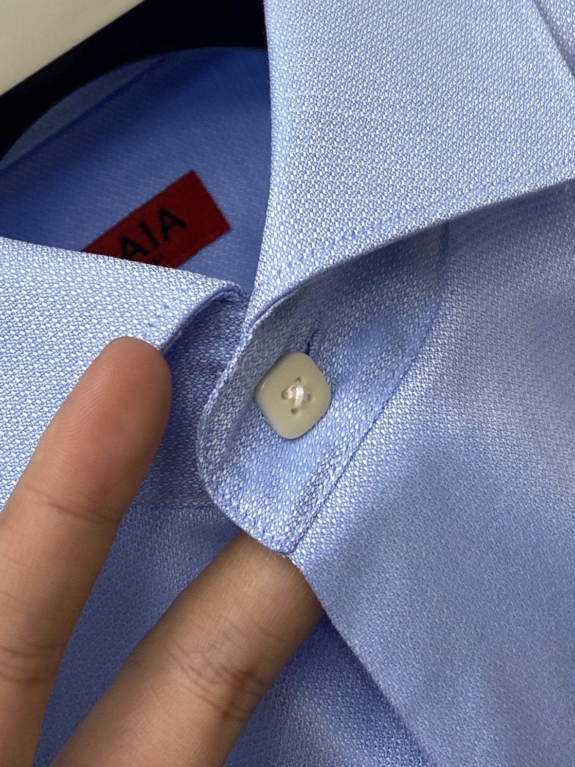 ISAIA、2025新品衬衫，时尚帅气，简约百搭款，定制原版面料，不仅挺括，保持潮流的廓形，又穿着舒适，
