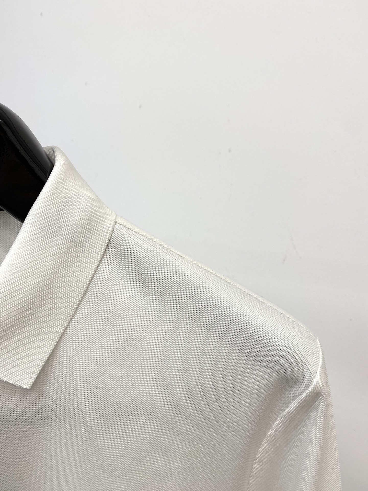 POLO、2025新品长袖卫衣，帅气时尚，胸前精致刺绣图案logo，简约百搭款。面料棉 不仅挺括，保持潮