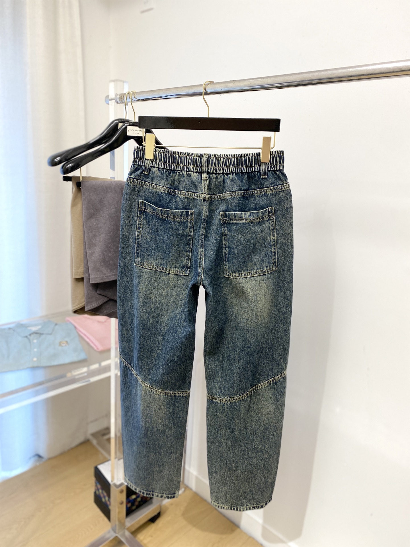 LV、 2025最新品，专柜同步有售，原单狠货，水洗休闲潮牌牛仔裤，进口原版水洗弹力面料，舒适有弹性，原