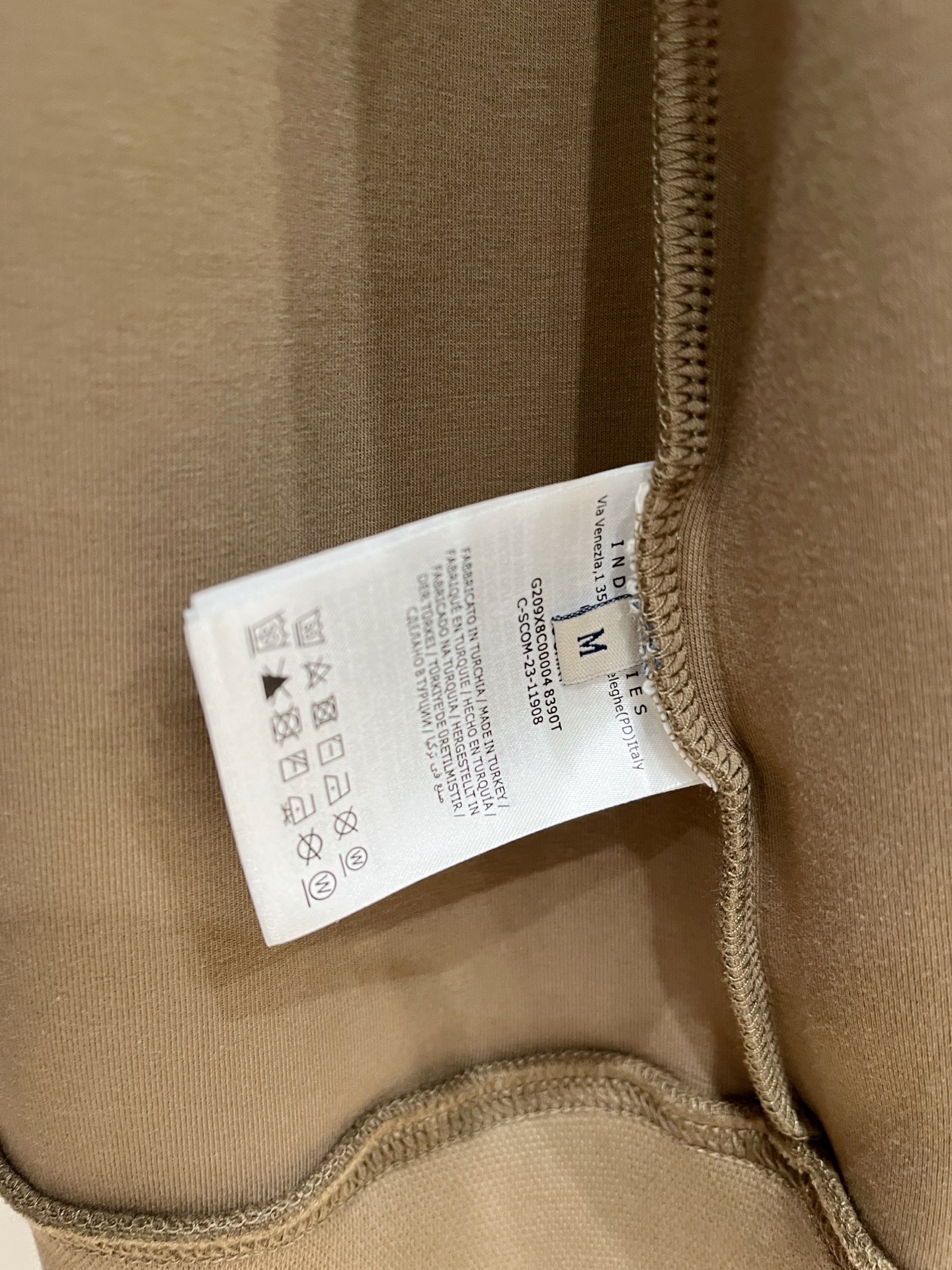 蒙口、2025新品卫衣外套，时尚帅气，胸前顶级印胶图案字母logo，简约百搭款，定制原版面料，不仅挺括，
