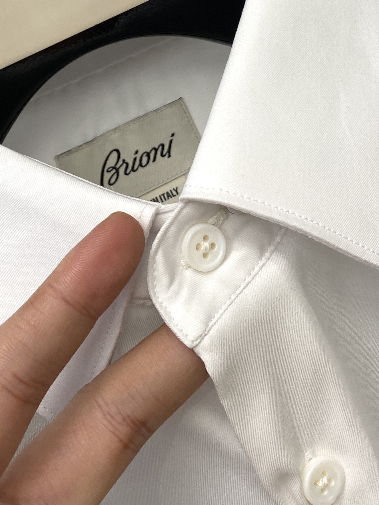 Buomi 时尚潮牌、2025新品衬衫，时尚帅气，简约百搭款，定制原版面料，不仅挺括，保持潮流的廓形，又