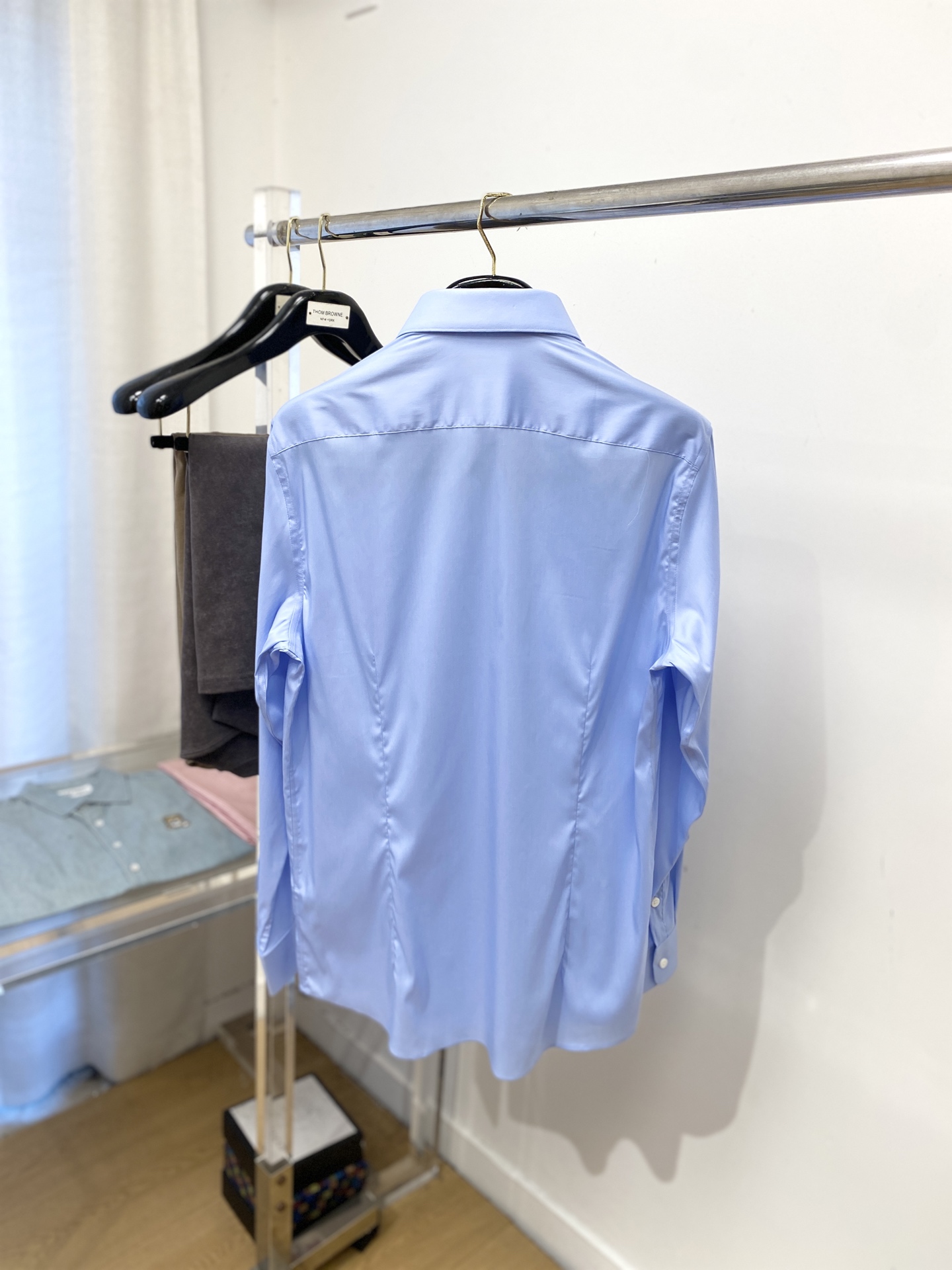 Buomi 时尚潮牌、2025新品衬衫，时尚帅气，简约百搭款，定制原版面料，不仅挺括，保持潮流的廓形，又