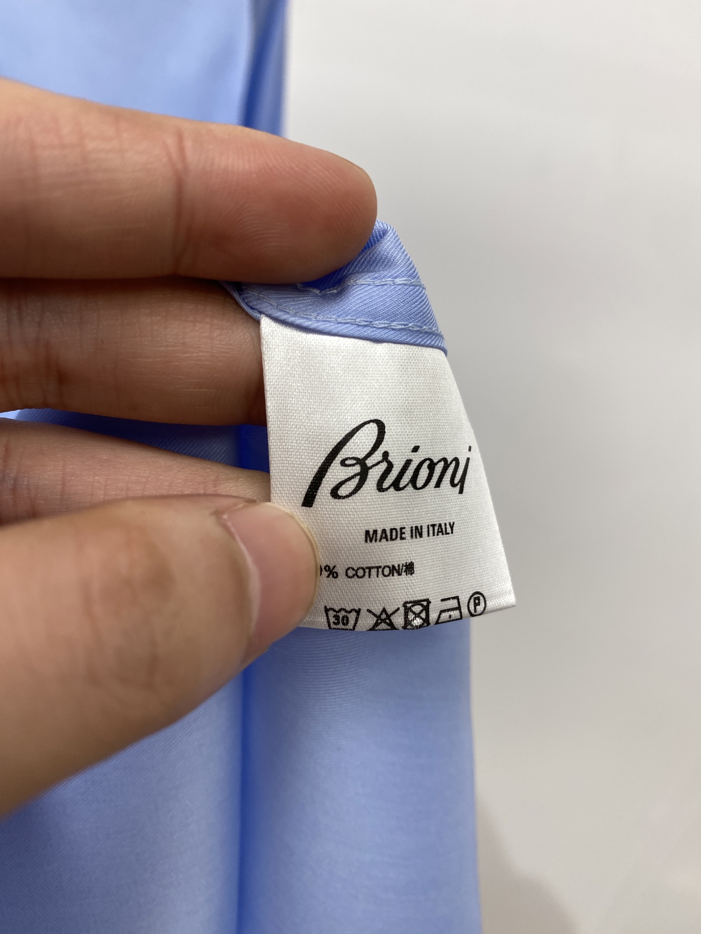 Buomi 时尚潮牌、2025新品衬衫，时尚帅气，简约百搭款，定制原版面料，不仅挺括，保持潮流的廓形，又