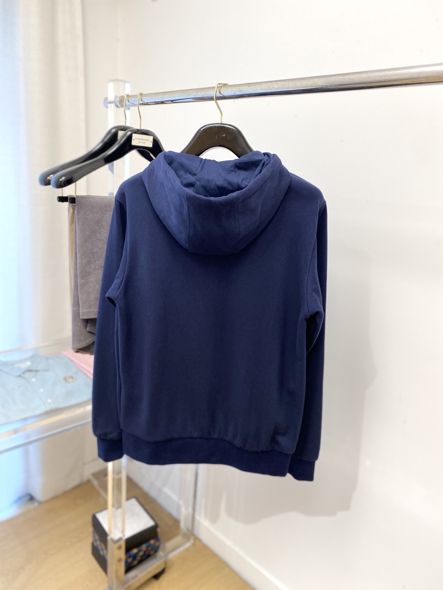 Brunello Cucinelli、2025新品卫衣外套，时尚帅气，胸前精致刺绣图案logo，简约百搭