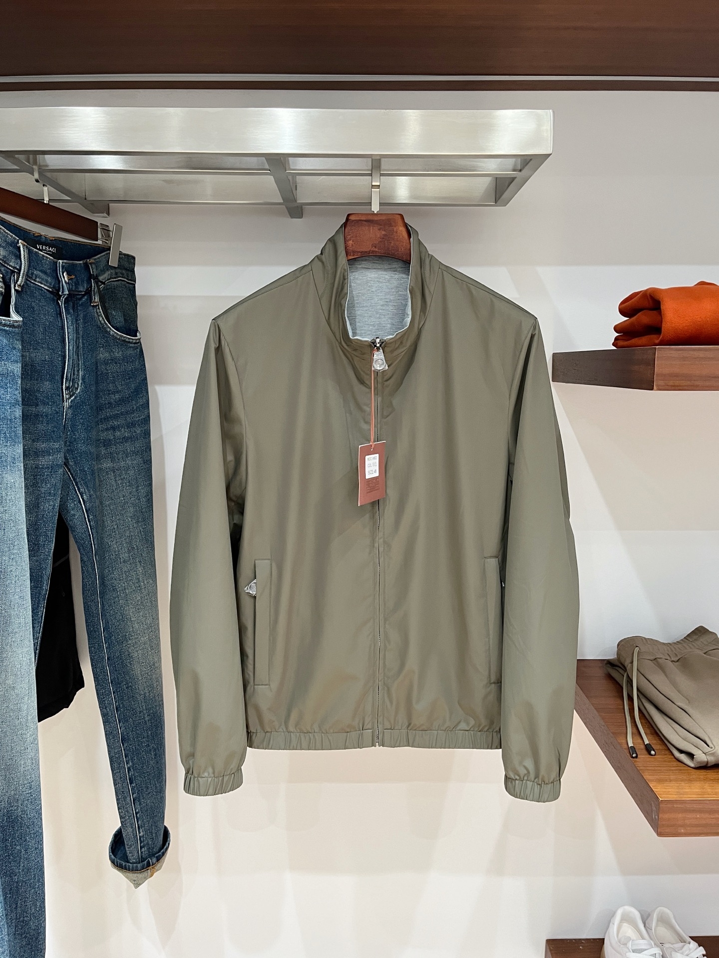 lP🆕、2025新品双面穿夹克外套，时尚帅气，简约百搭款，原版五金辅料logo，定制原版面料，不仅挺括，