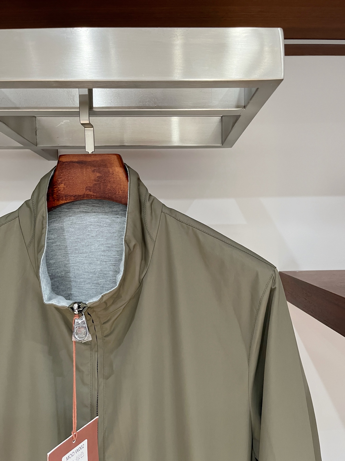 lP🆕、2025新品双面穿夹克外套，时尚帅气，简约百搭款，原版五金辅料logo，定制原版面料，不仅挺括，