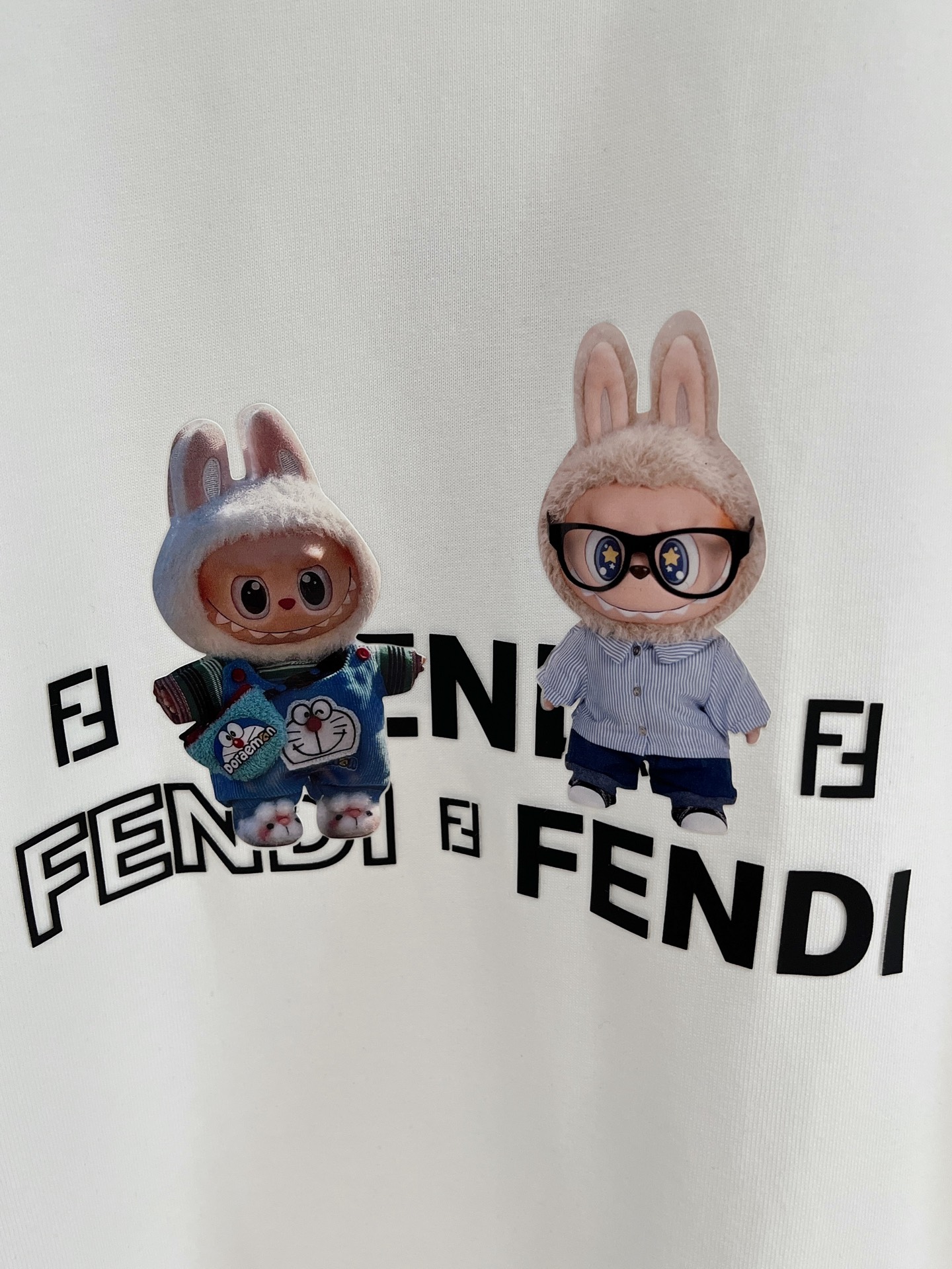 芬迪、2025新品短袖T恤，帅气时尚，胸前顶级印胶印花字母图案logo，简约百搭款。面料棉 不仅挺括，保