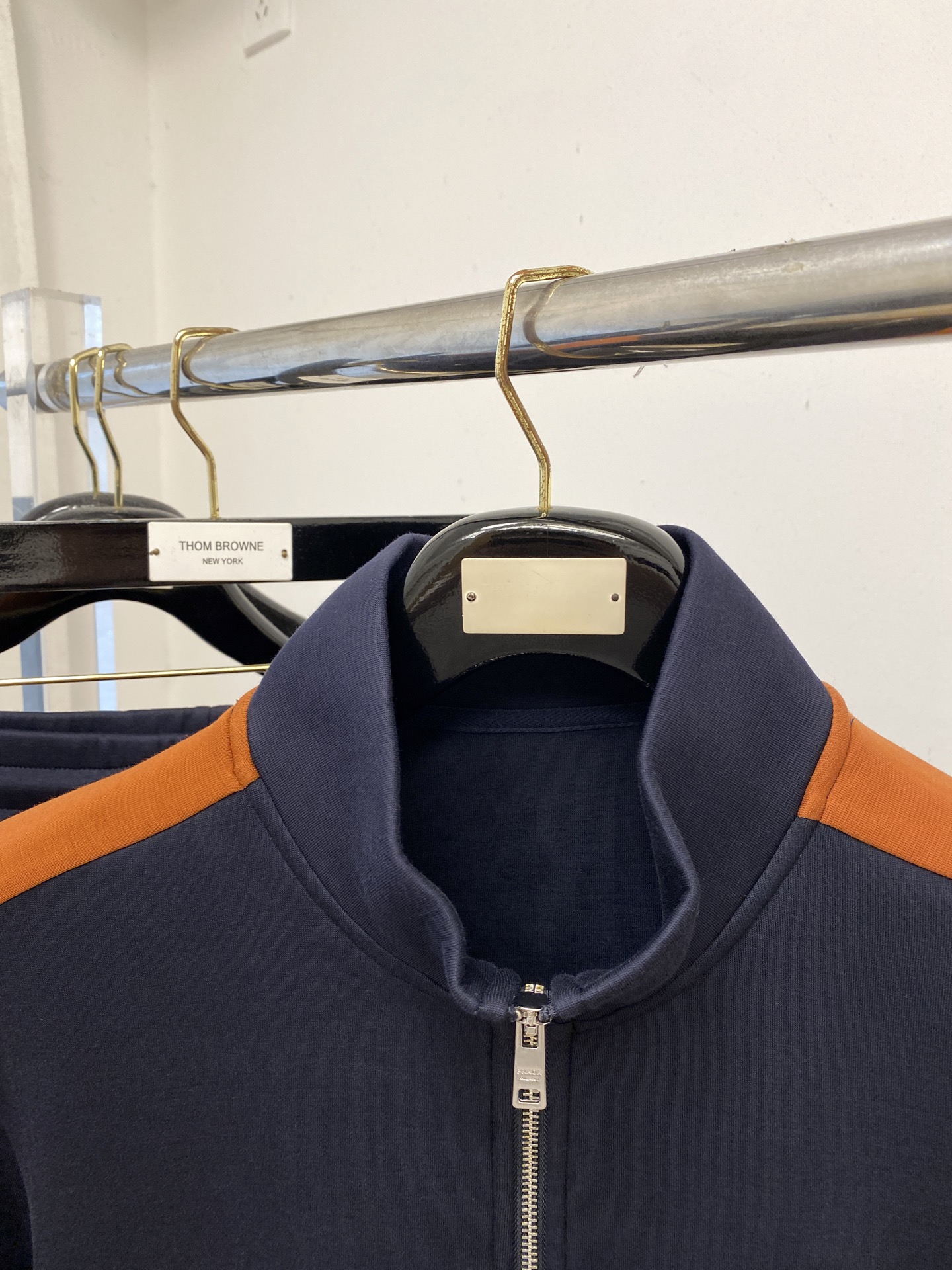 普拉达、2025最新品，时尚休闲套装，顶级原版面料打造，穿着舒适，吸湿性透气性都非常良好，色牢度超高！无