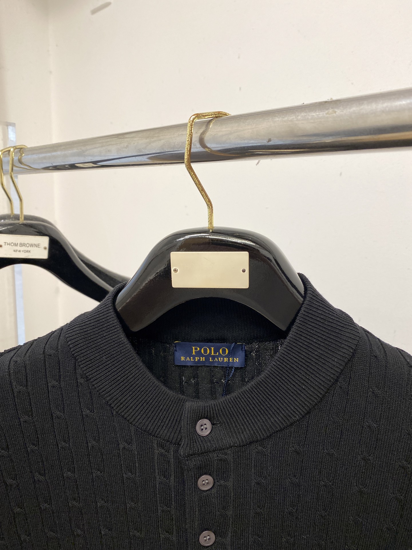 ￼ ￼POLO、2025最新款针织短袖T恤，帅气时尚，胸前精致刺绣图案logo，简约百搭款。面料棉 不仅