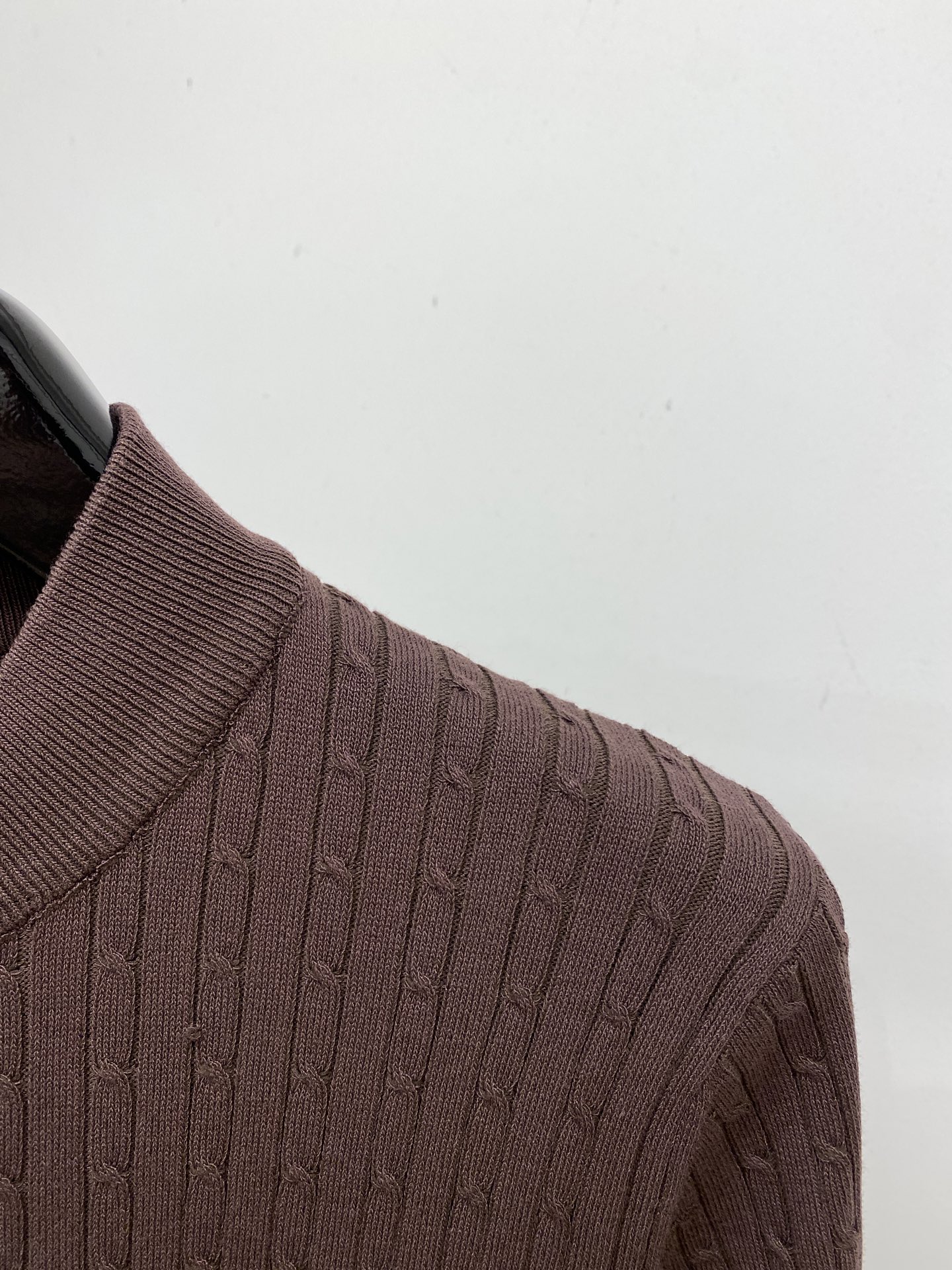 POLO、2025最新款针织短袖T恤，帅气时尚，胸前精致刺绣图案logo，简约百搭款。面料棉 不仅挺括，