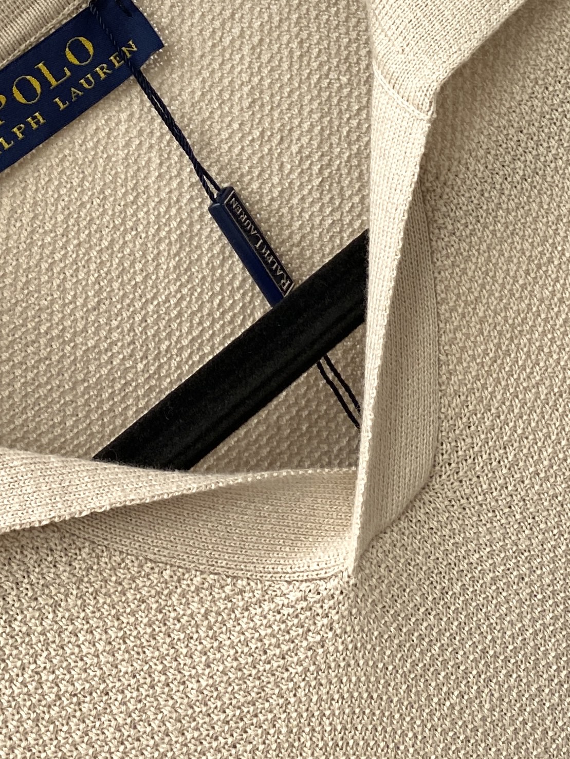 POLO、2025最新款针织短袖T恤，帅气时尚，胸前精致刺绣图案logo，简约百搭款。面料棉 不仅挺括，