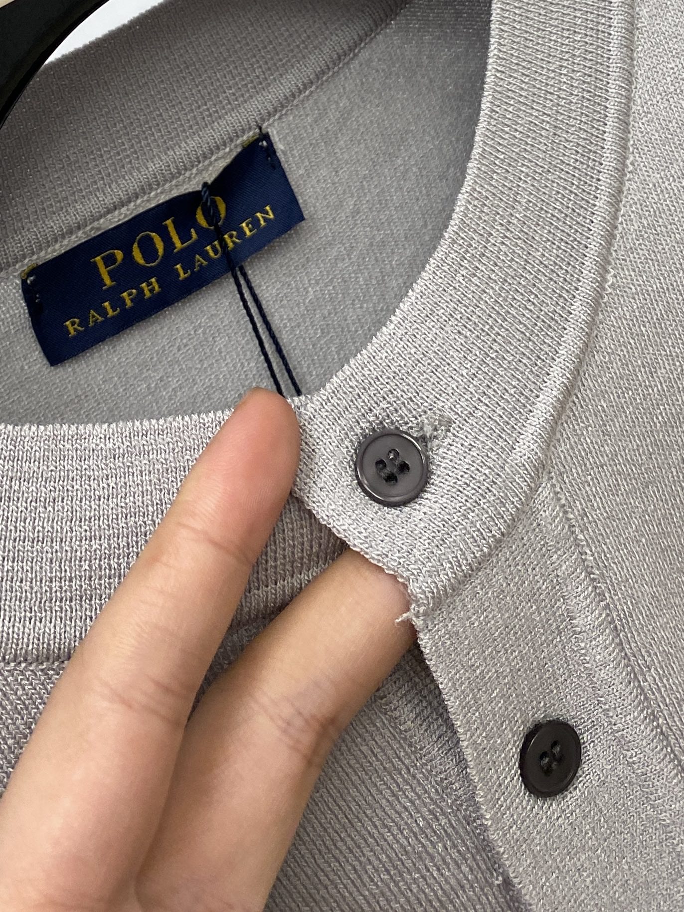 POLO、2025最新款针织短袖T恤，帅气时尚，胸前精致刺绣图案logo，简约百搭款。面料棉 不仅挺括，