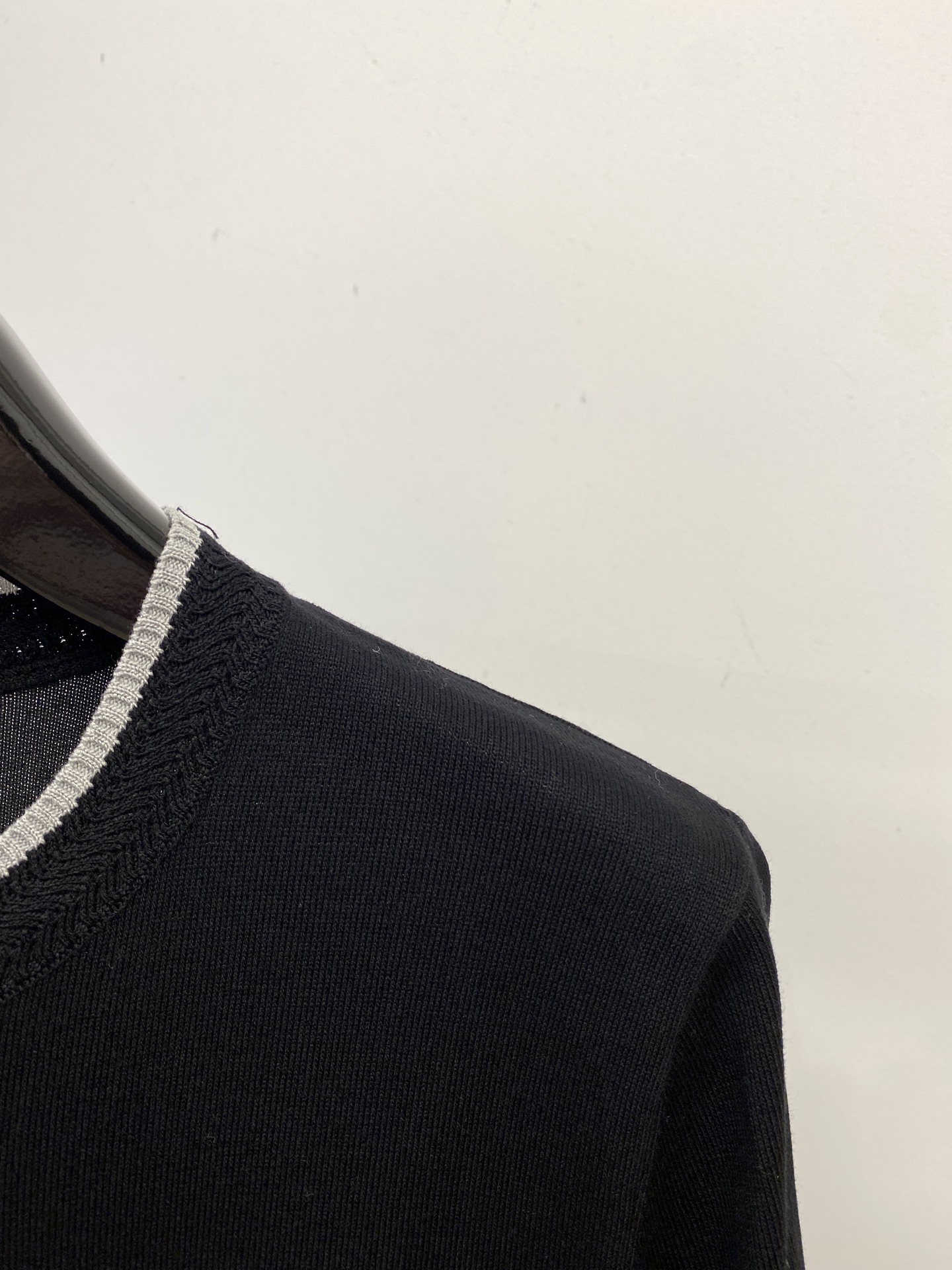 POLO、2025最新款针织短袖T恤，帅气时尚，胸前精致刺绣图案logo，简约百搭款。面料棉 不仅挺括，