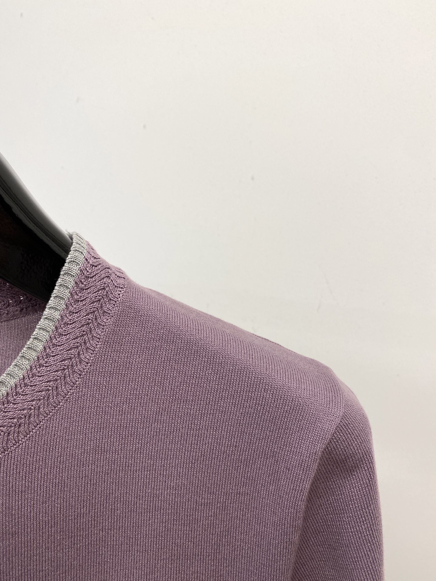 POLO、2025最新款针织短袖T恤，帅气时尚，胸前精致刺绣图案logo，简约百搭款。面料棉 不仅挺括，